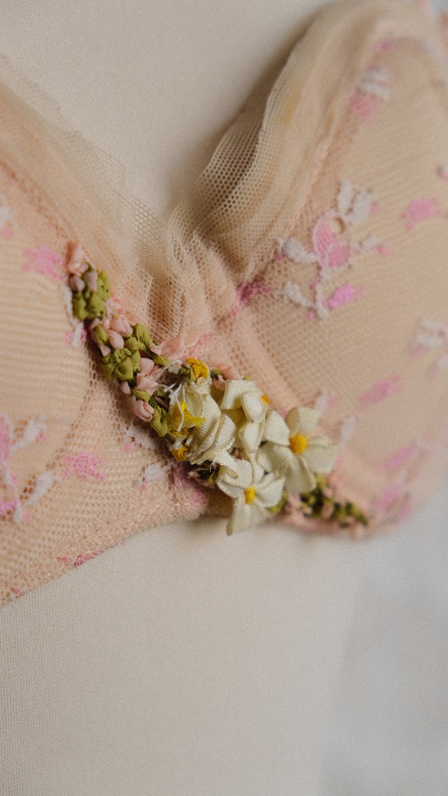 Victoria’s Secret x Chantal Thomass lingerie set (75C/34C)