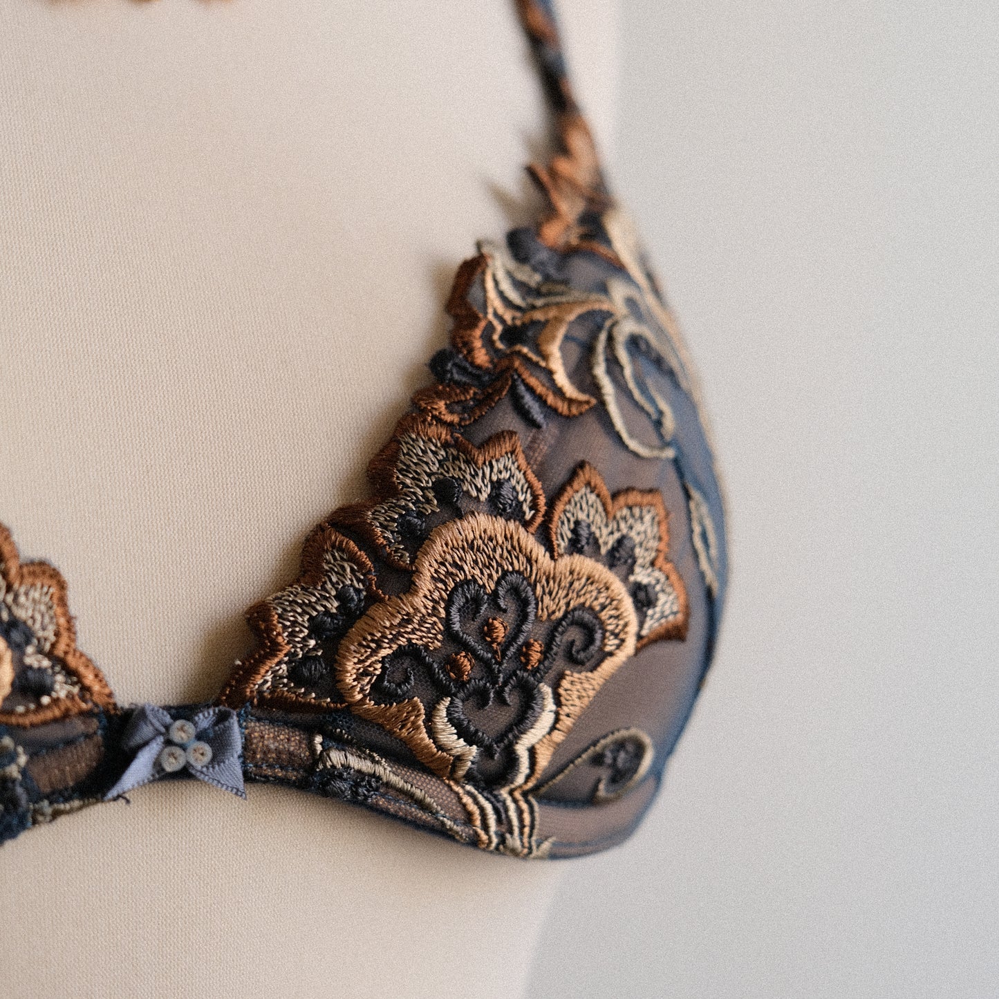 Bronze Reverie bra (75A/34A)