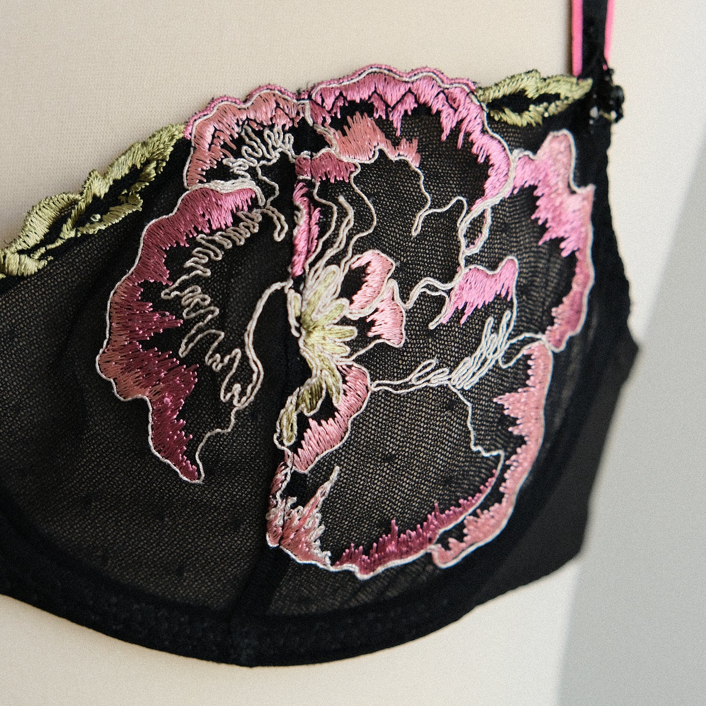 Nightshade Rose bra (70B/32B)