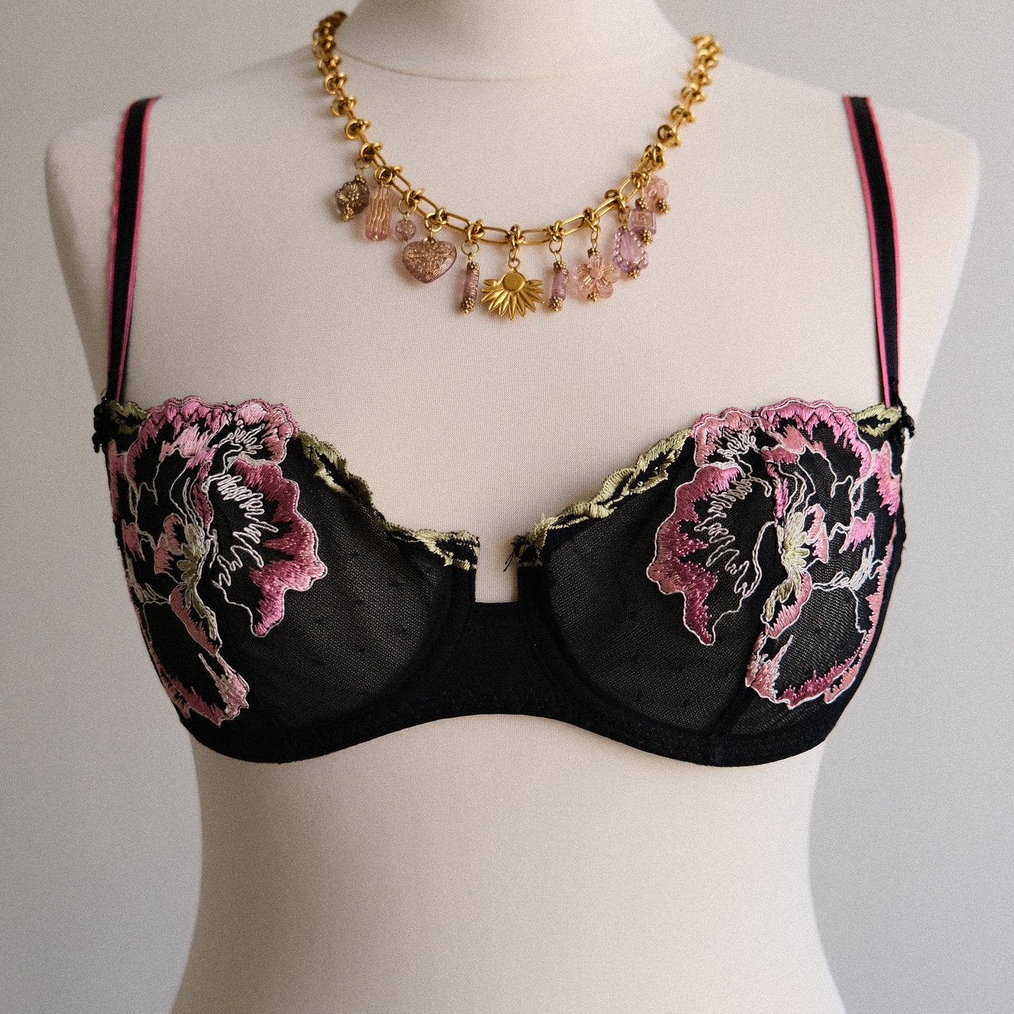 Nightshade Rose bra (70B/32B)