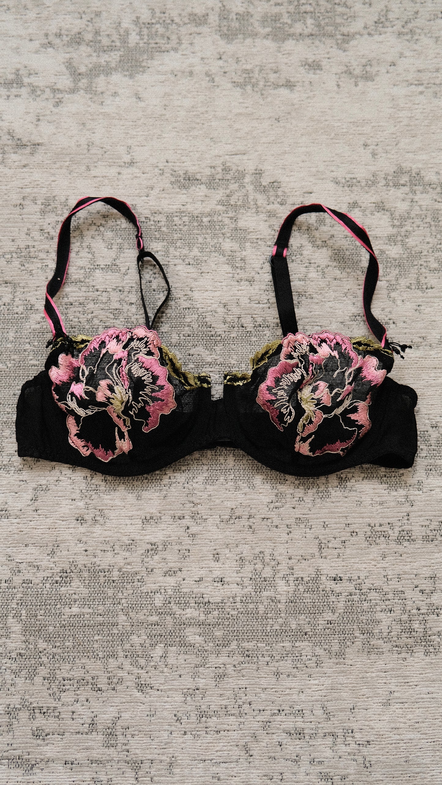 Nightshade Rose bra (70B/32B)