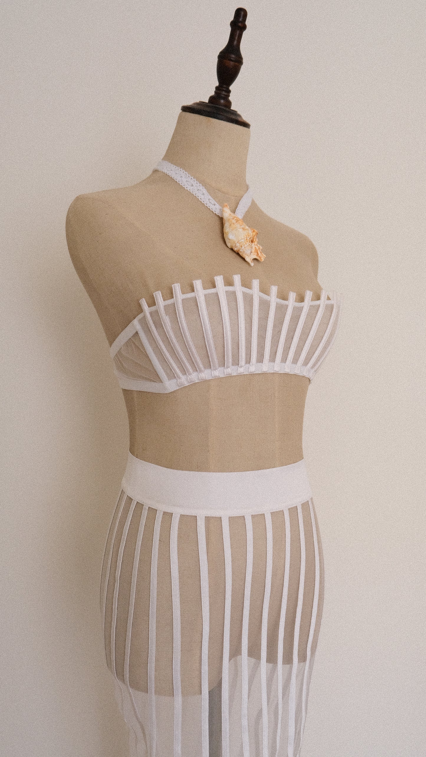 Vintage La Perla Graphique Collection balconette (34B/75B)