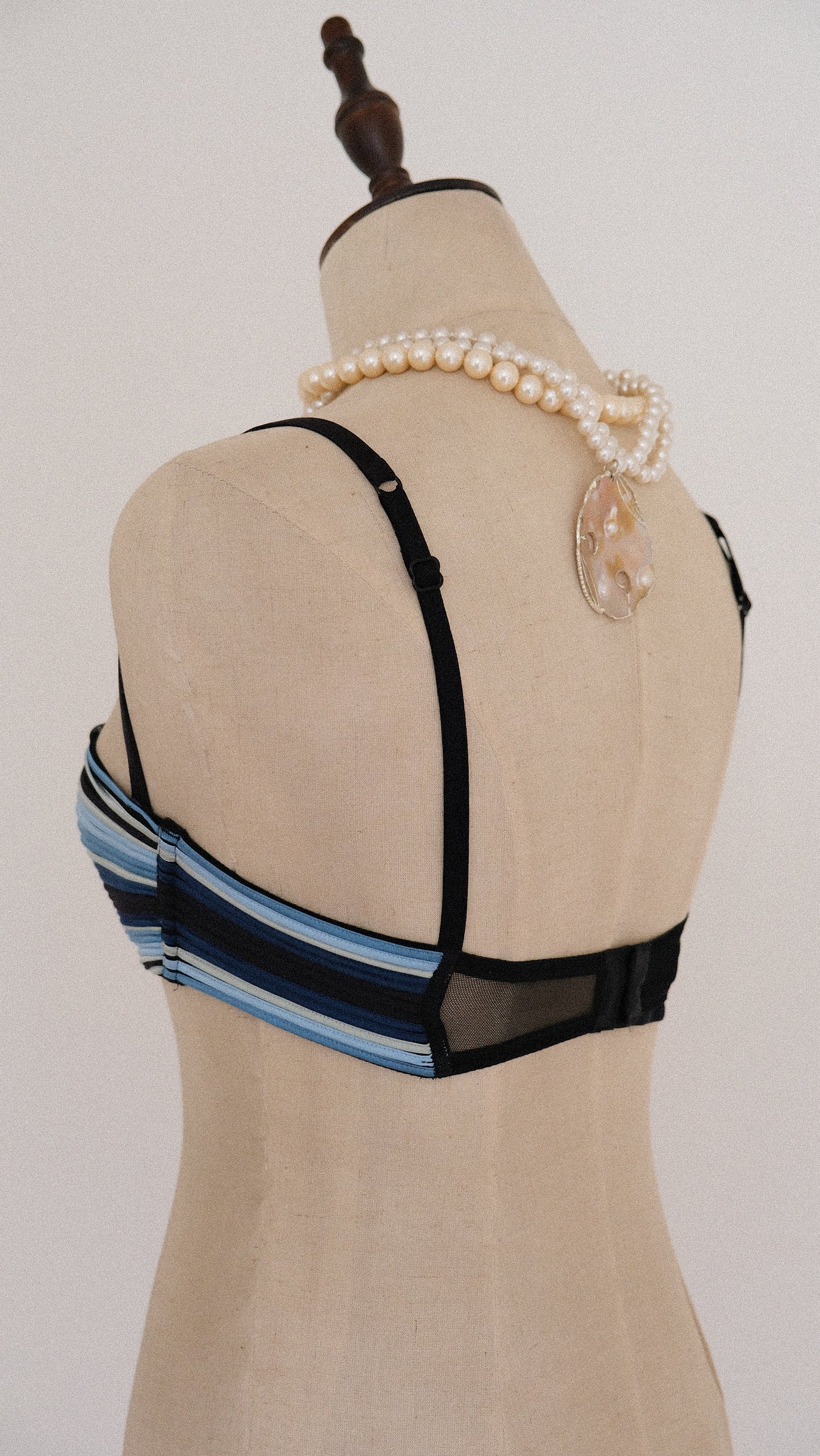 Pleated Ocean La Perla bra (32C/70C)