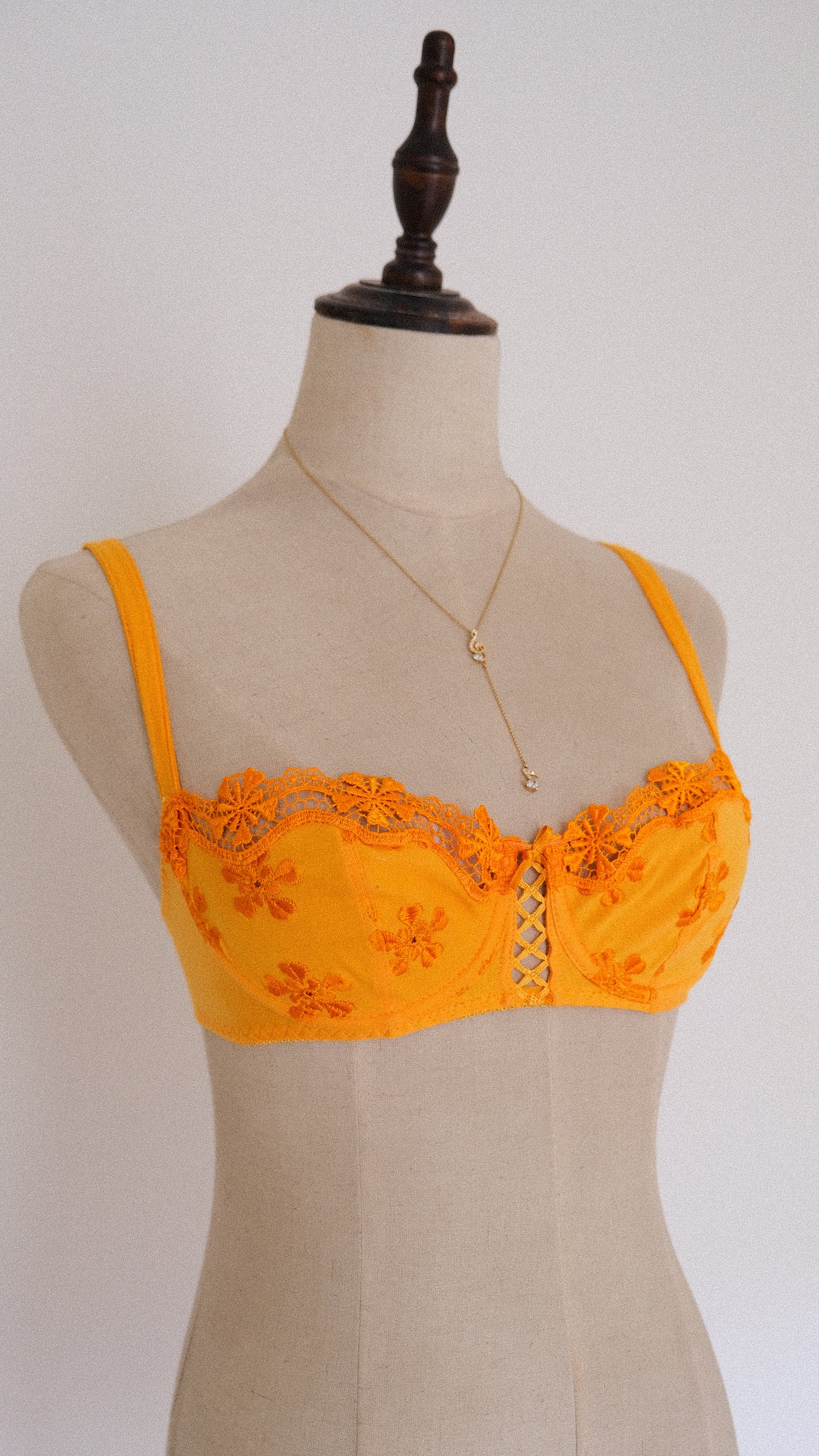 Vintage Citrus bra (32B/70B)