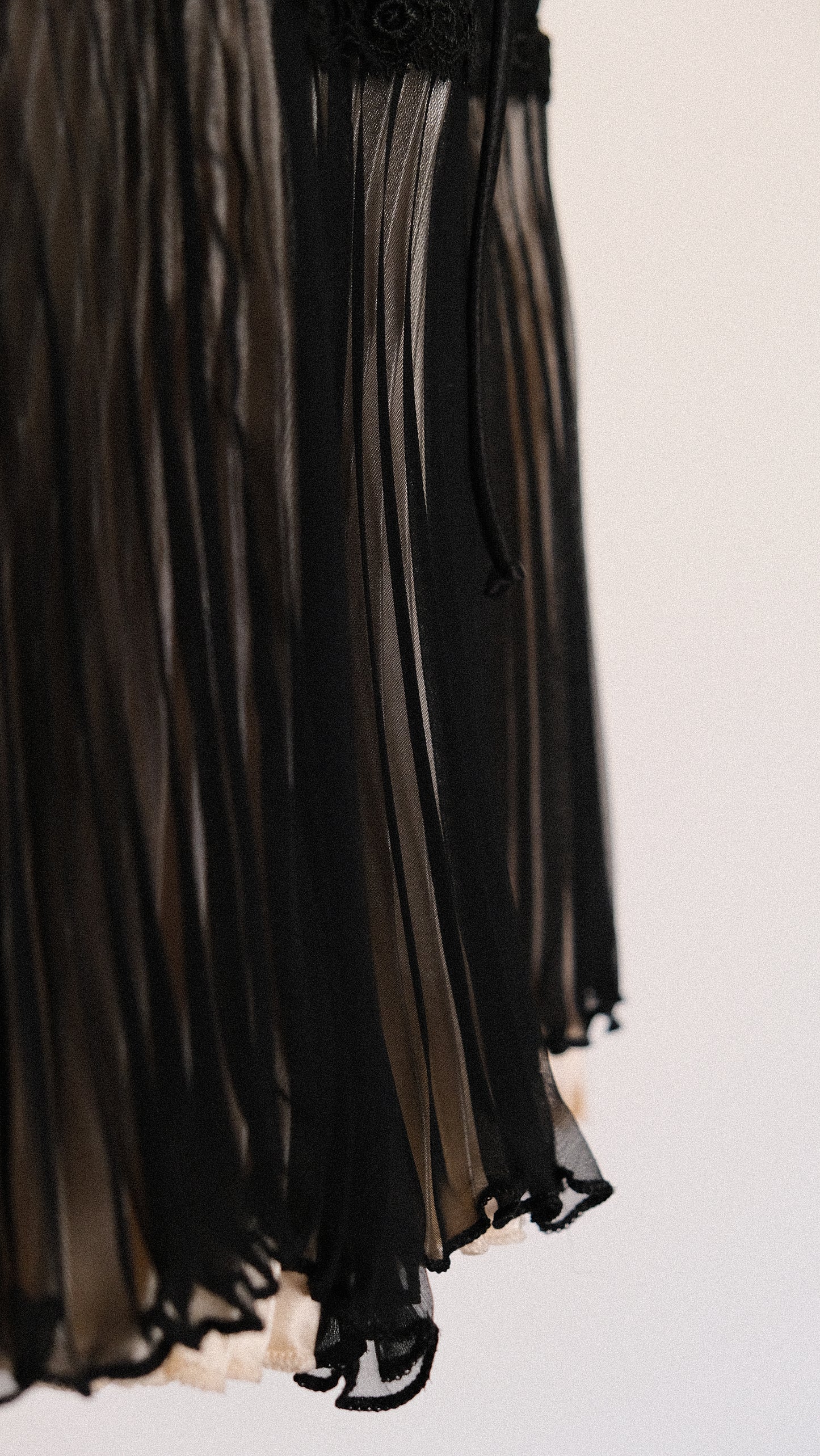 English Designer corset dress (S-M)