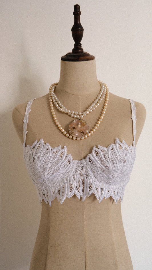 Snow kissed Swan bra (75A/34A)