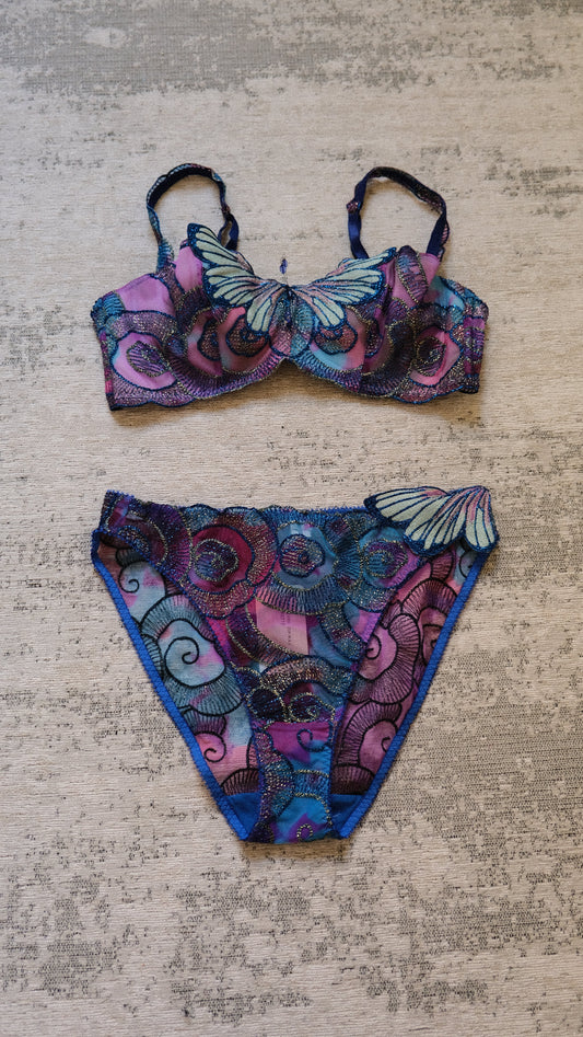 Purple siren butterfly set (75C/34C)