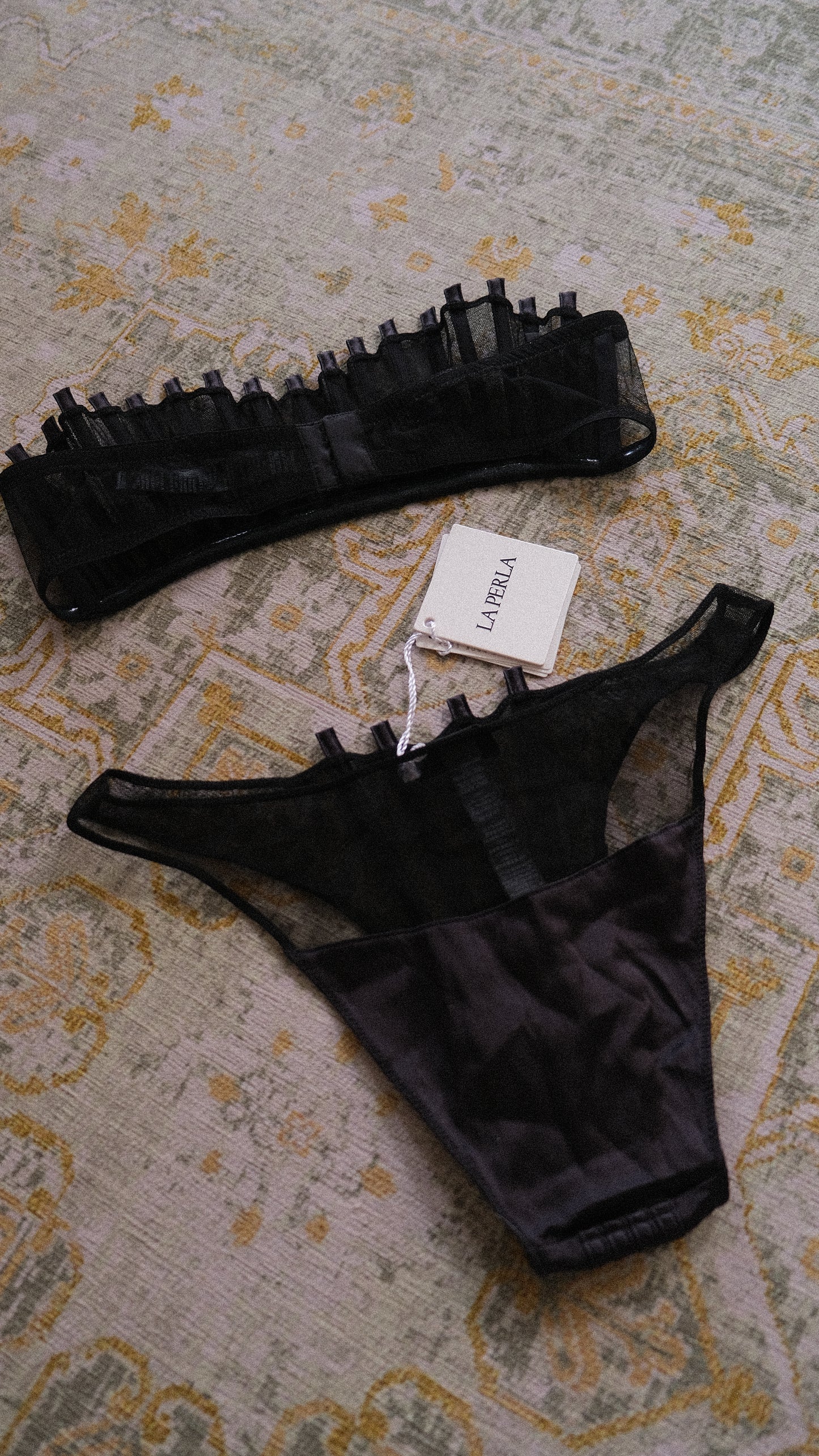 Vintage NWT La Perla Graphique set (34B/75B)