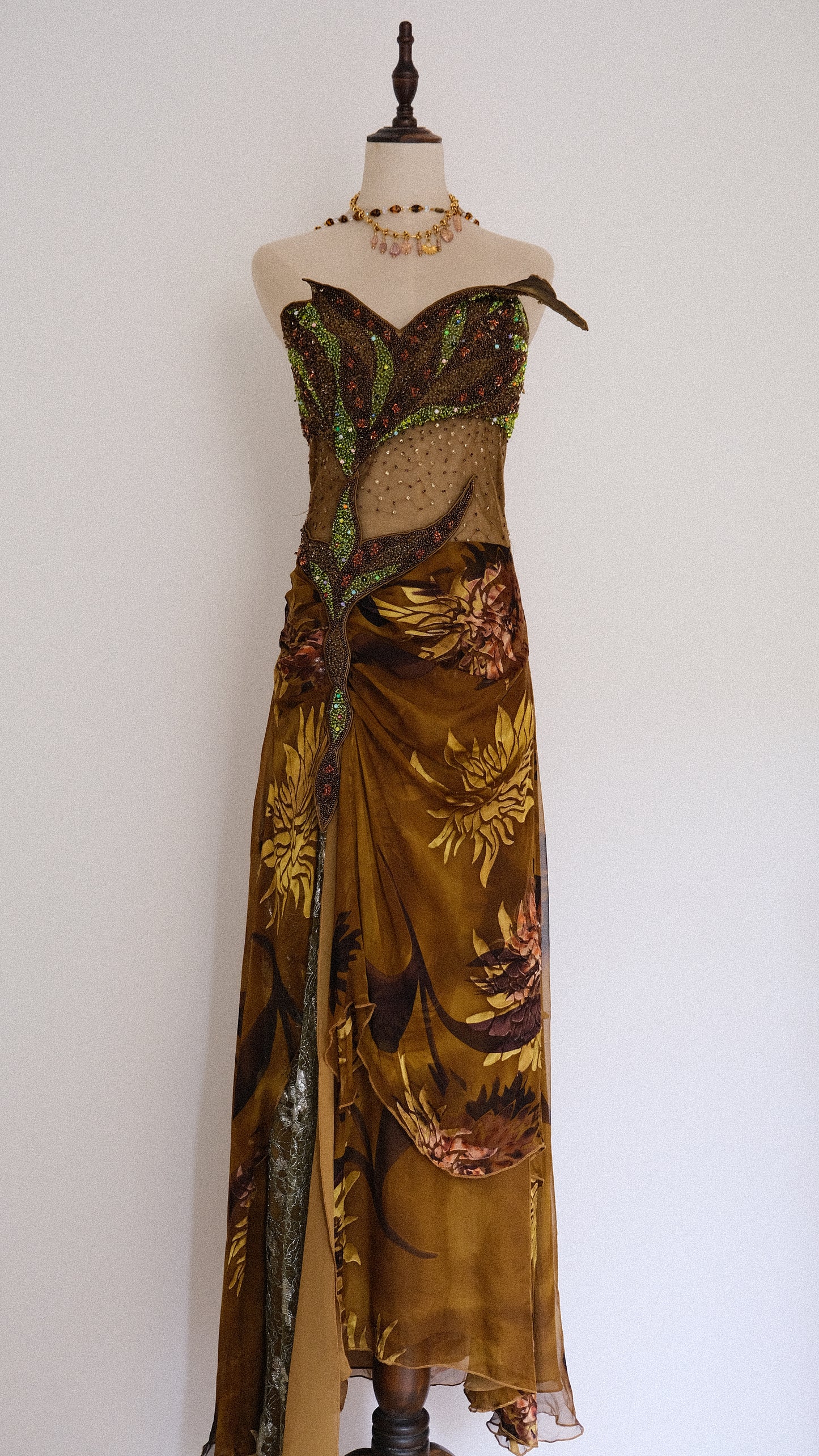 Willowshade dress (M)