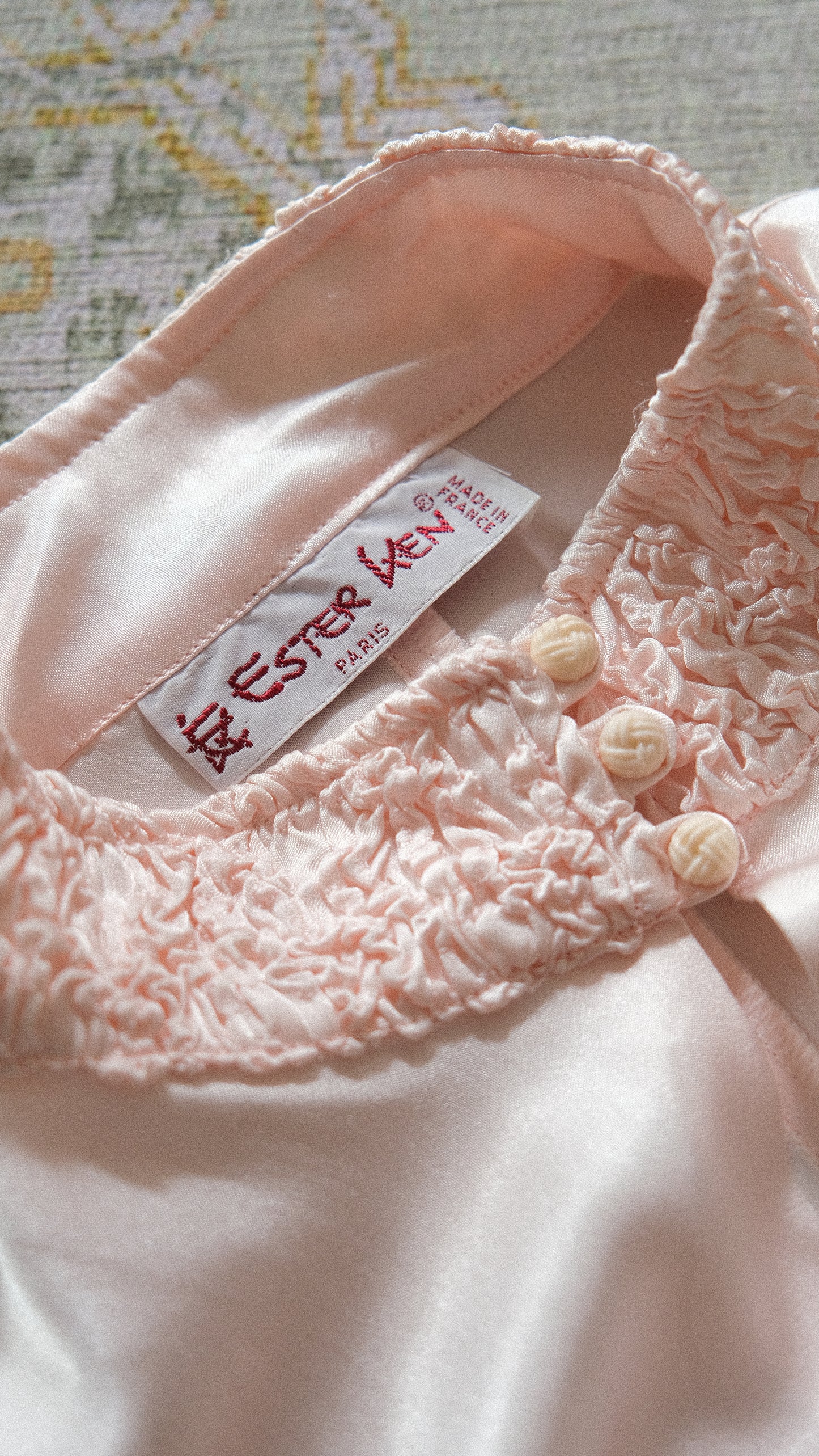 Vintage French soft pink long sleeve (M-L)