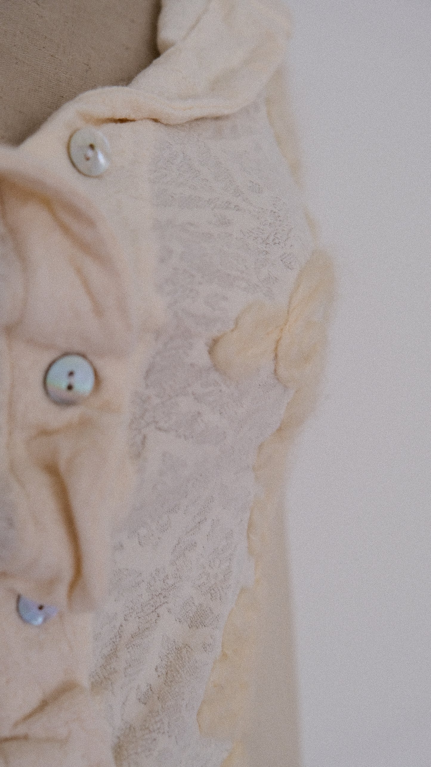 Vintage Italian Ivory blouse (M)