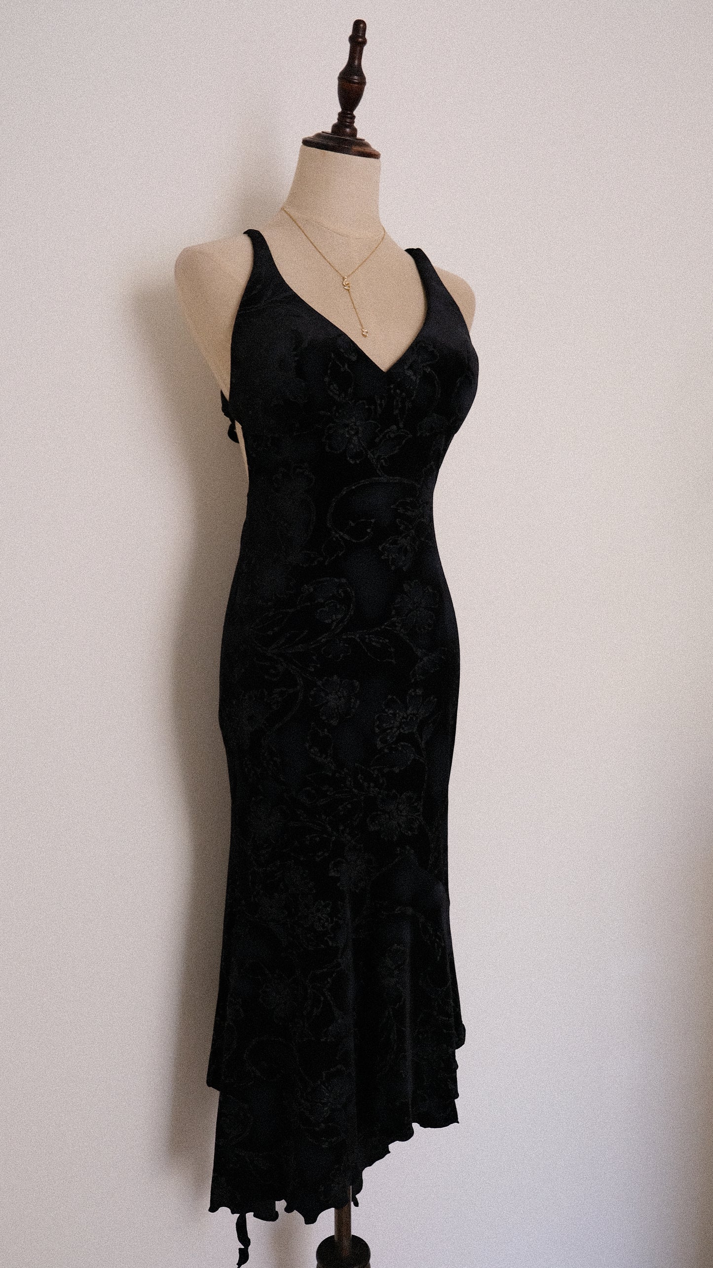 Vintage Siren laced dress (S)