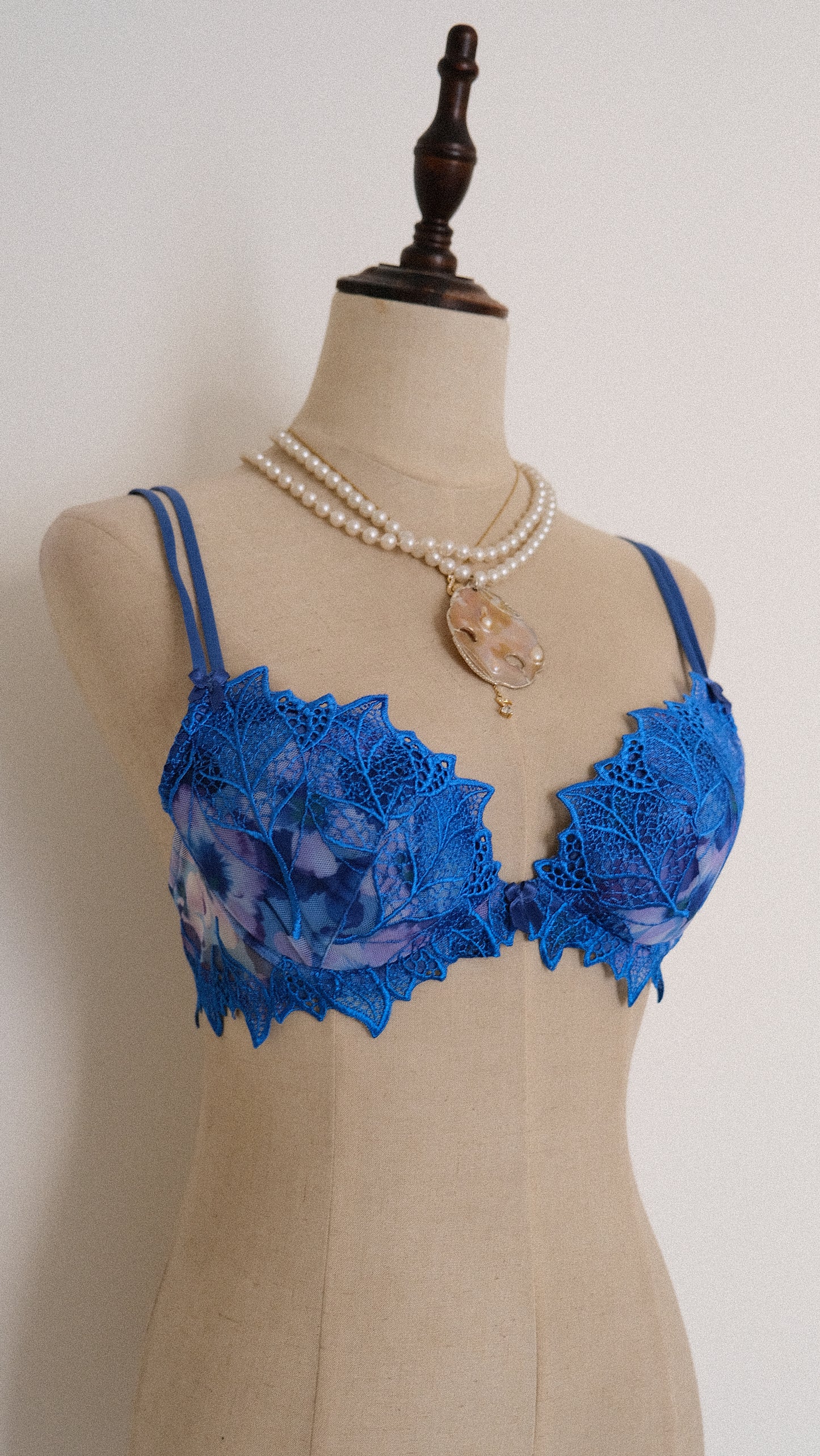 Vintage French Deepwaters bra (75B/34B)