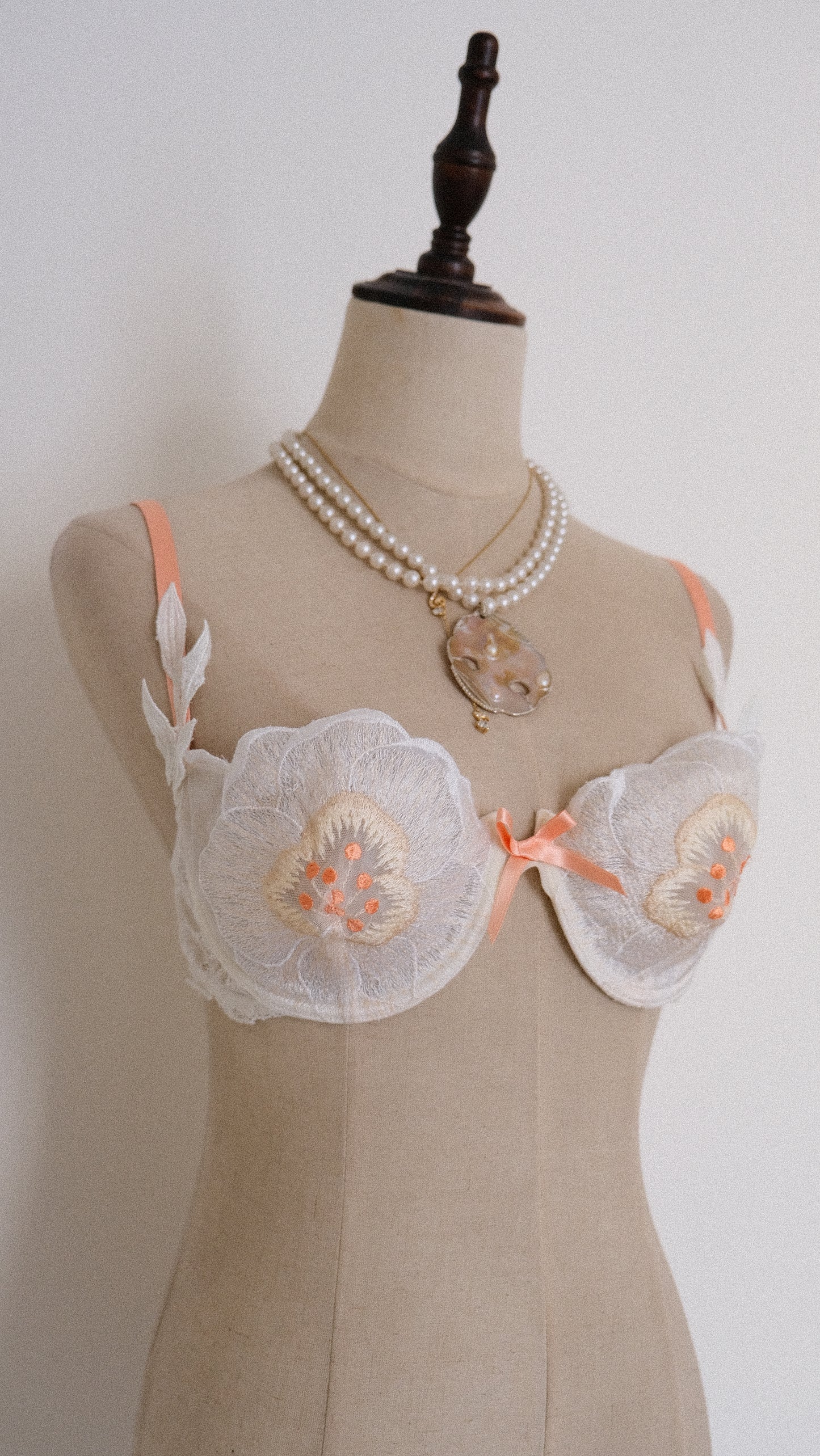 Vintage French Floral bra (80C/36C)