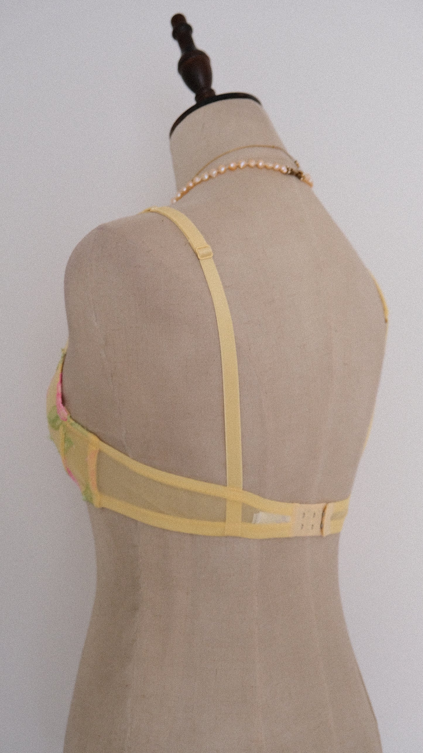 Yellow Floral Lace bra (70A/32A)