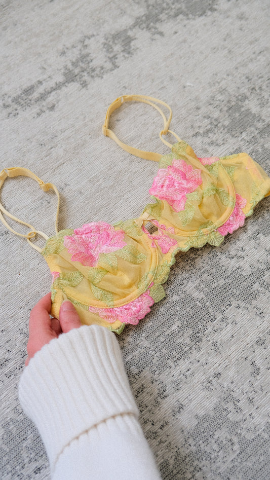 Yellow Floral Lace bra (70A/32A)