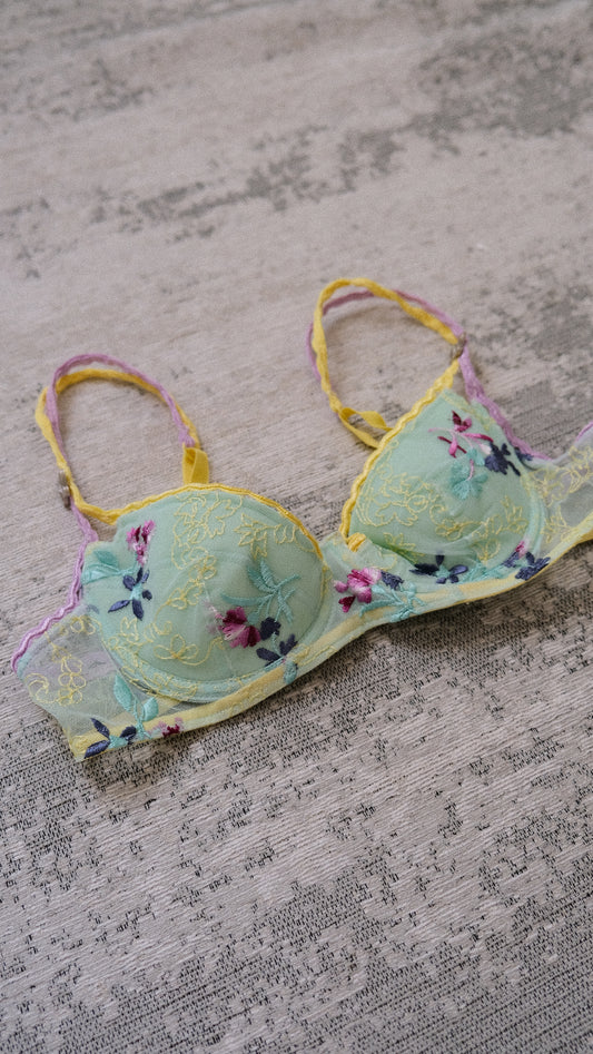 Vintage French Minty Floral bra (75B/34B)