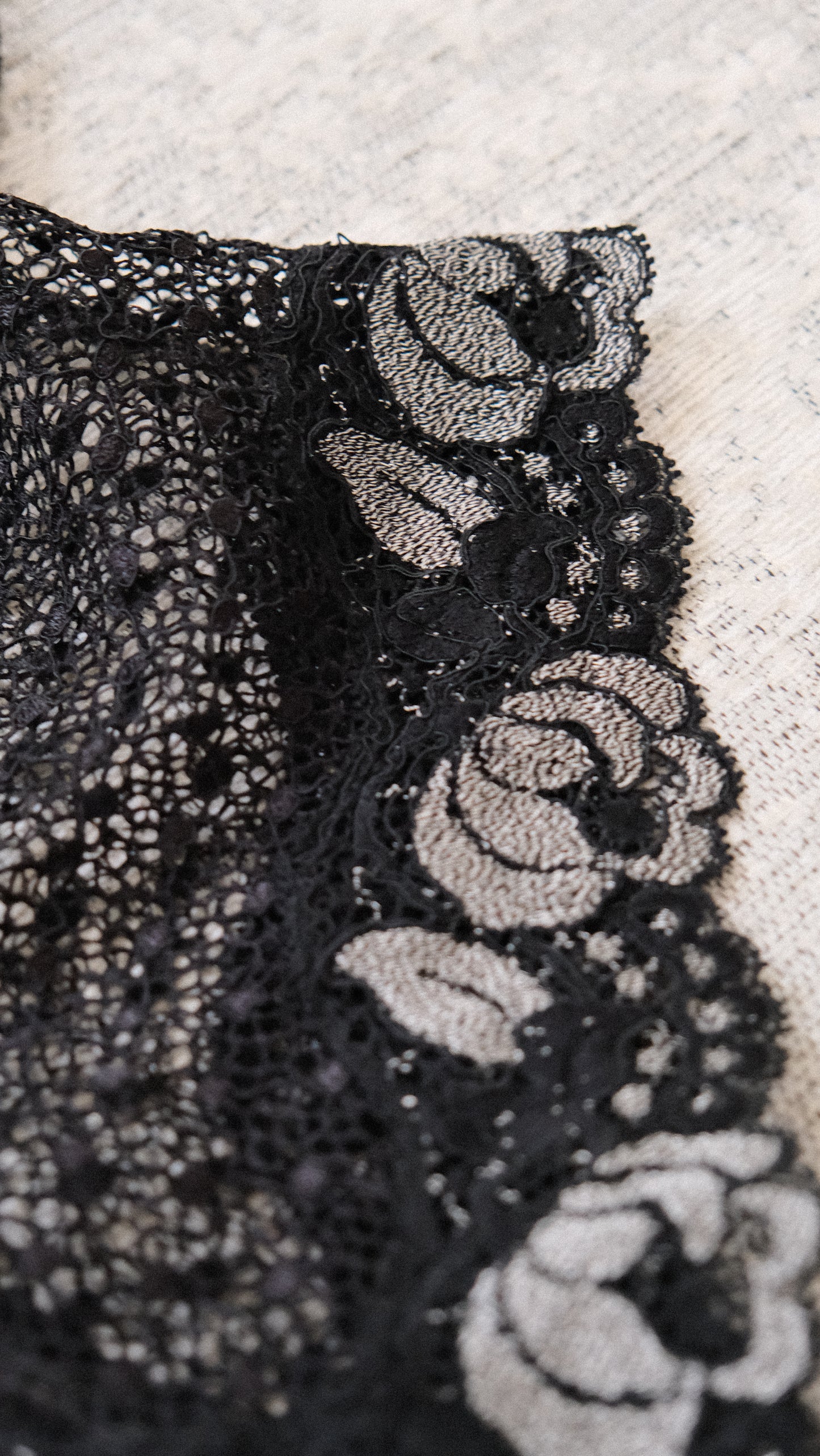 Vintage French lace body (32C/70C)