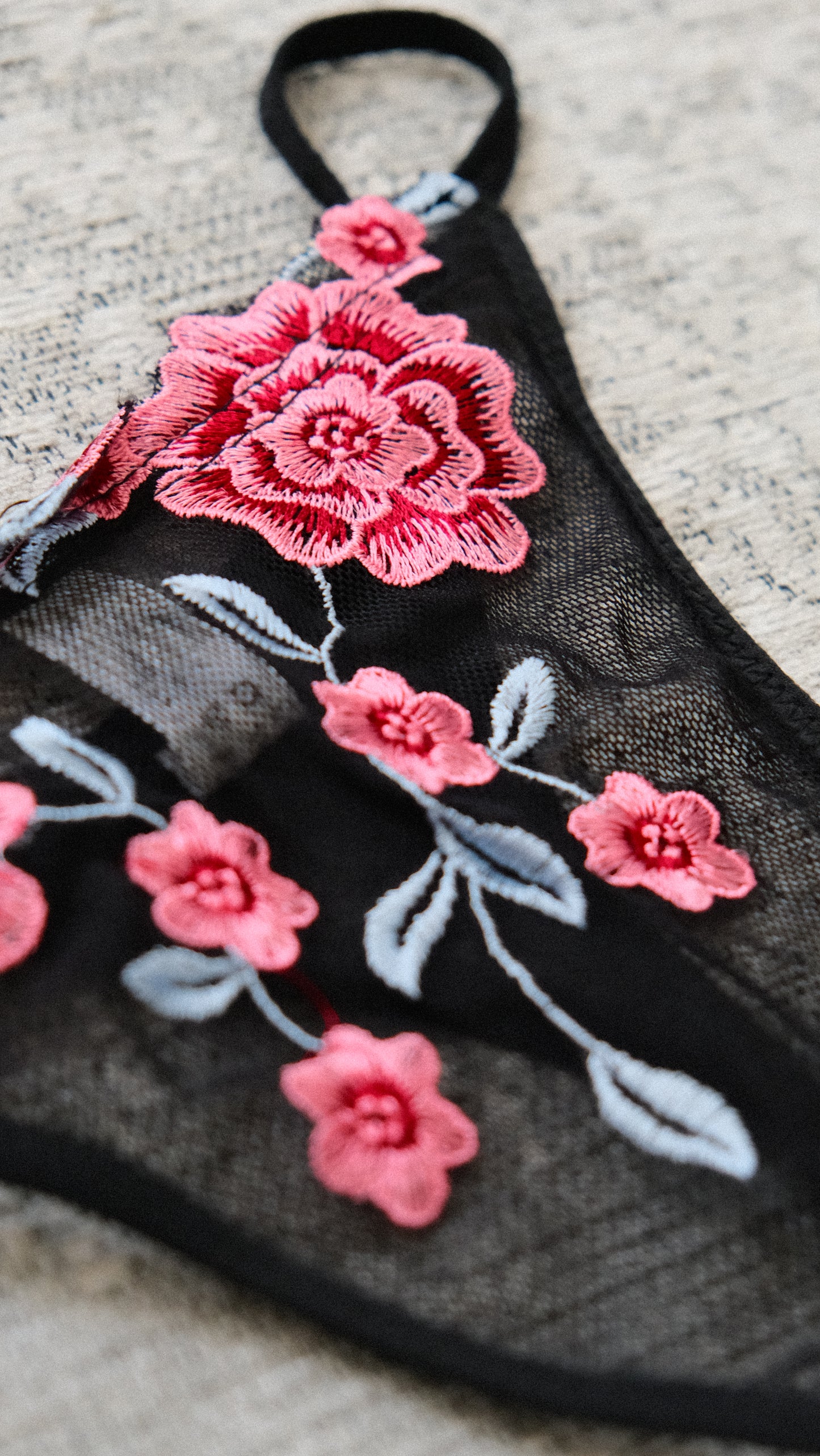 Floral 2 piece NWT lingerie set (70B/32B)