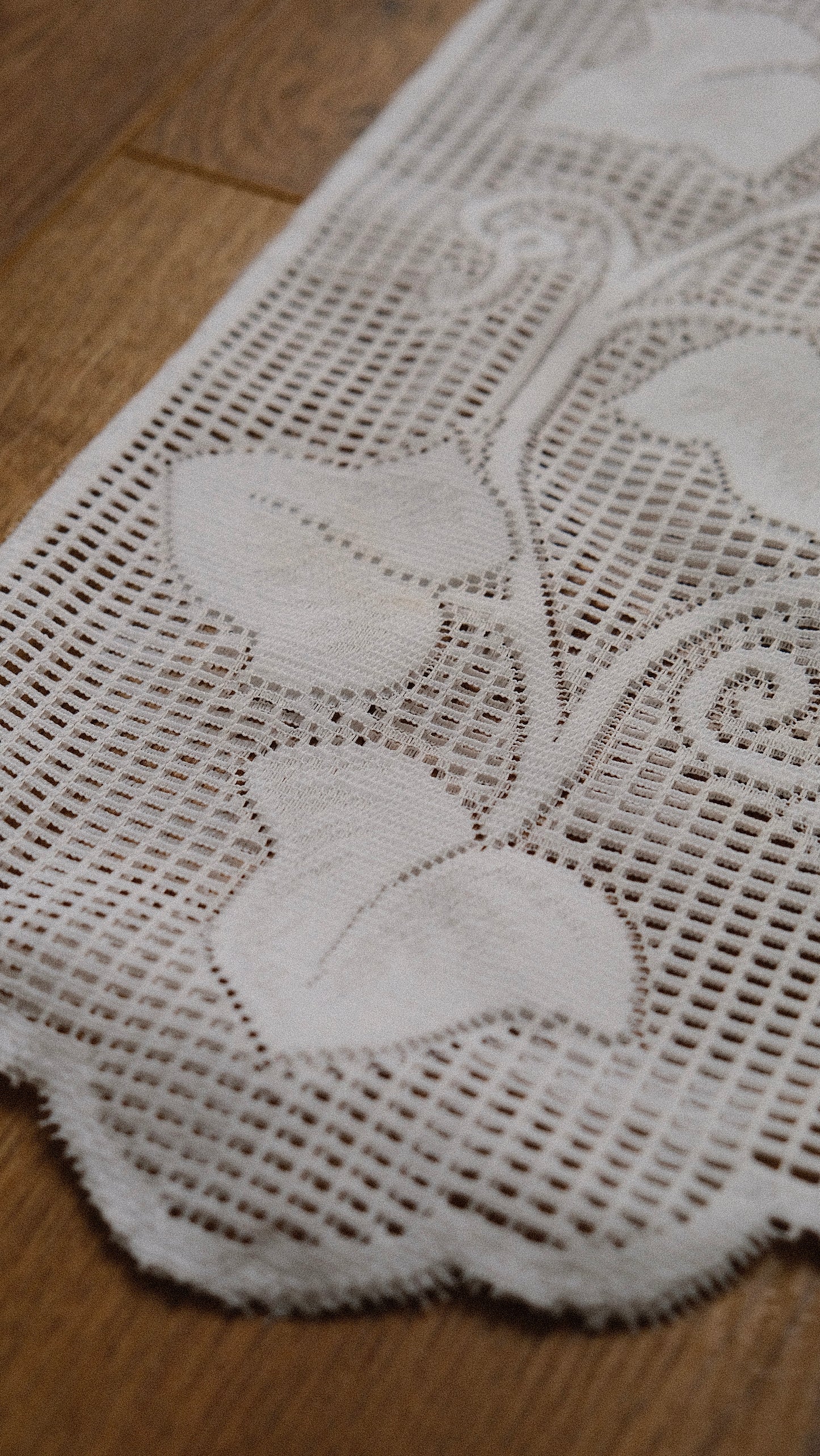 Upcycled Vine Lace tote