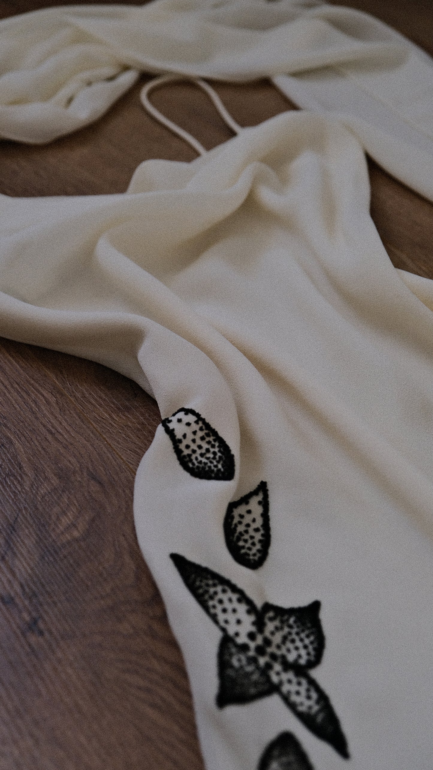 Ivory Bloom dress (S, S/M)