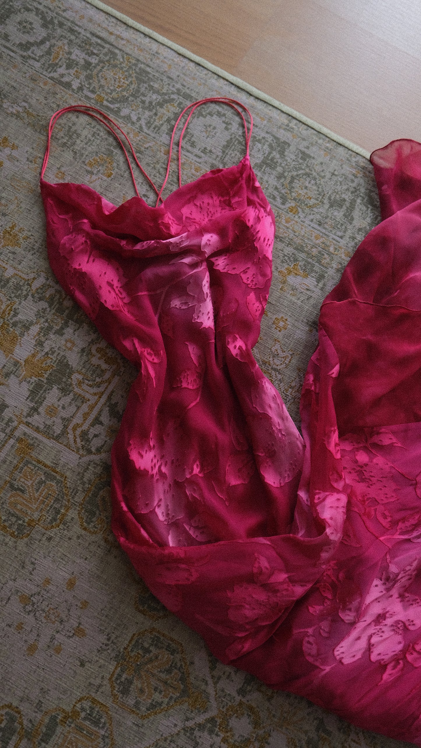 Vintage Spanish pink floral dress (S/M)