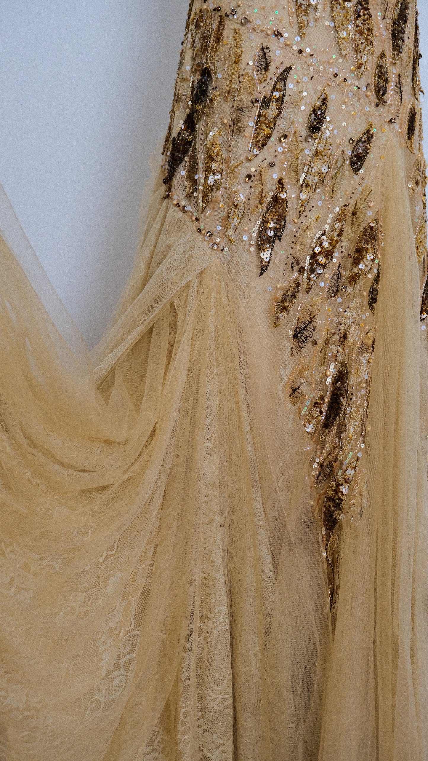 Spanish Dust of Gold evening gown (M)