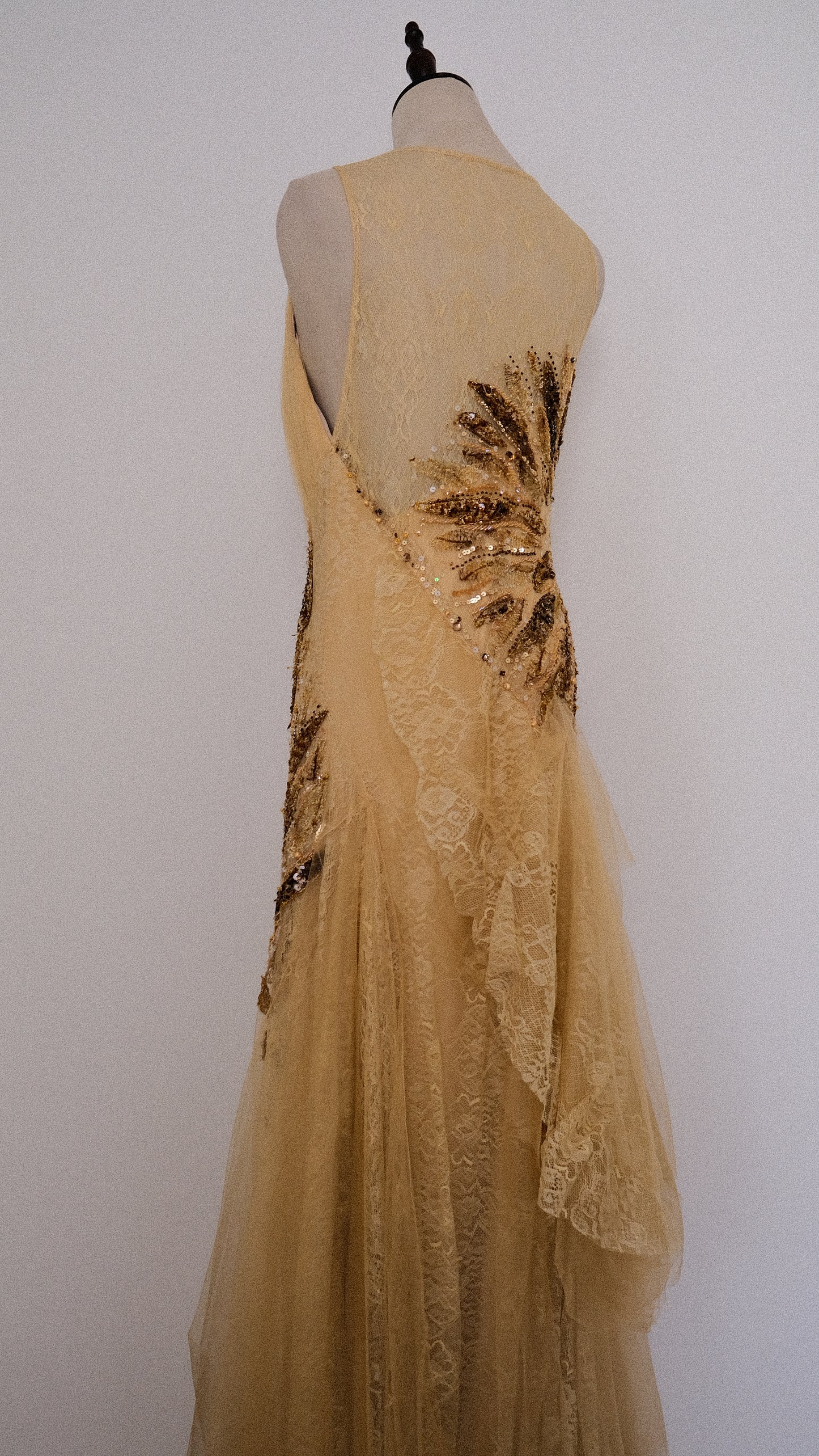Spanish Dust of Gold evening gown (M)