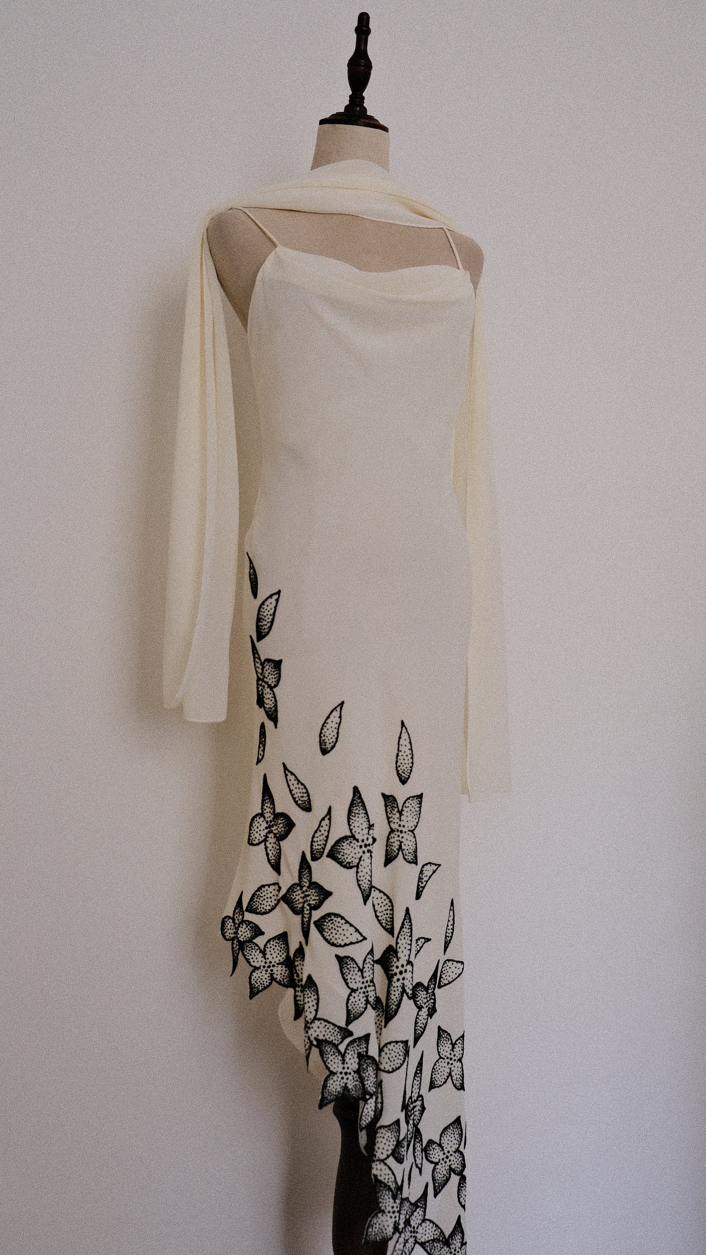 Ivory Bloom dress (S, S/M)