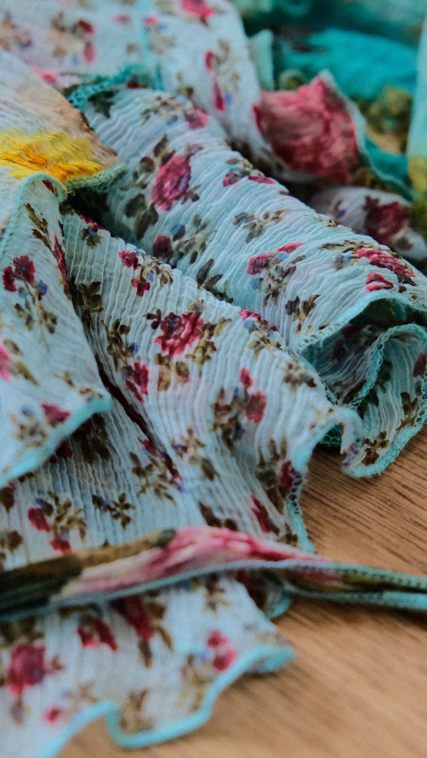 Vintage French Floral blouse (M)