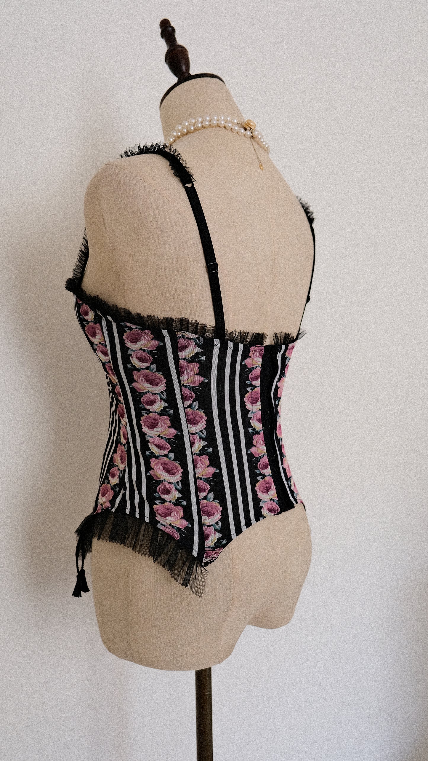 Chantal Thomass Delicate Florals corset (70B/32B)