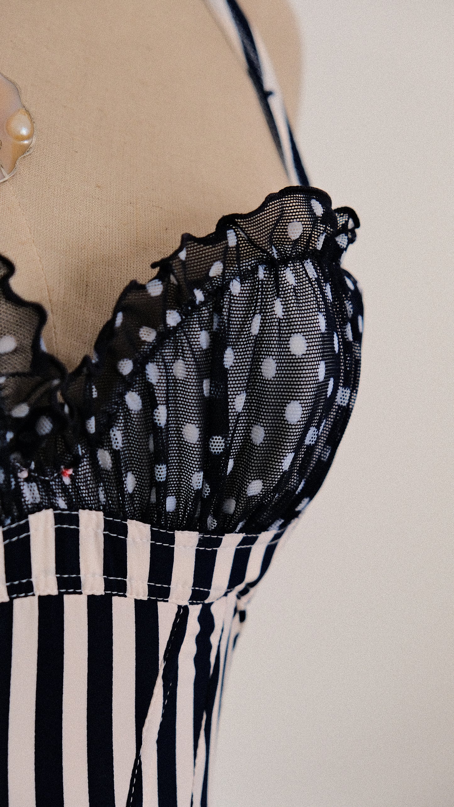 Chantal Thomass Polkadot ruffle corset (70B/32B)