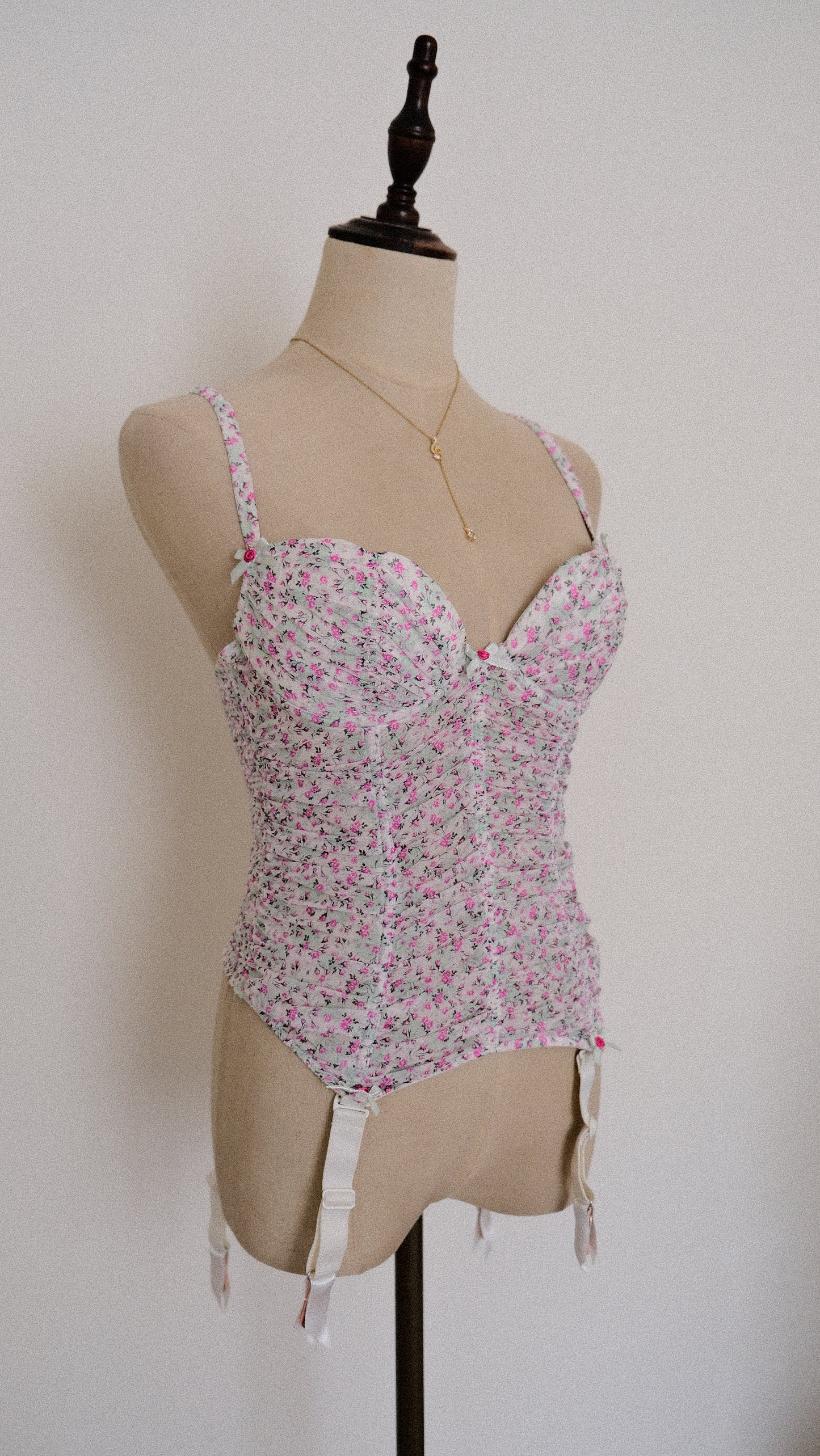 Chantal Thomass Floral Ruffle corset (75B/34B)