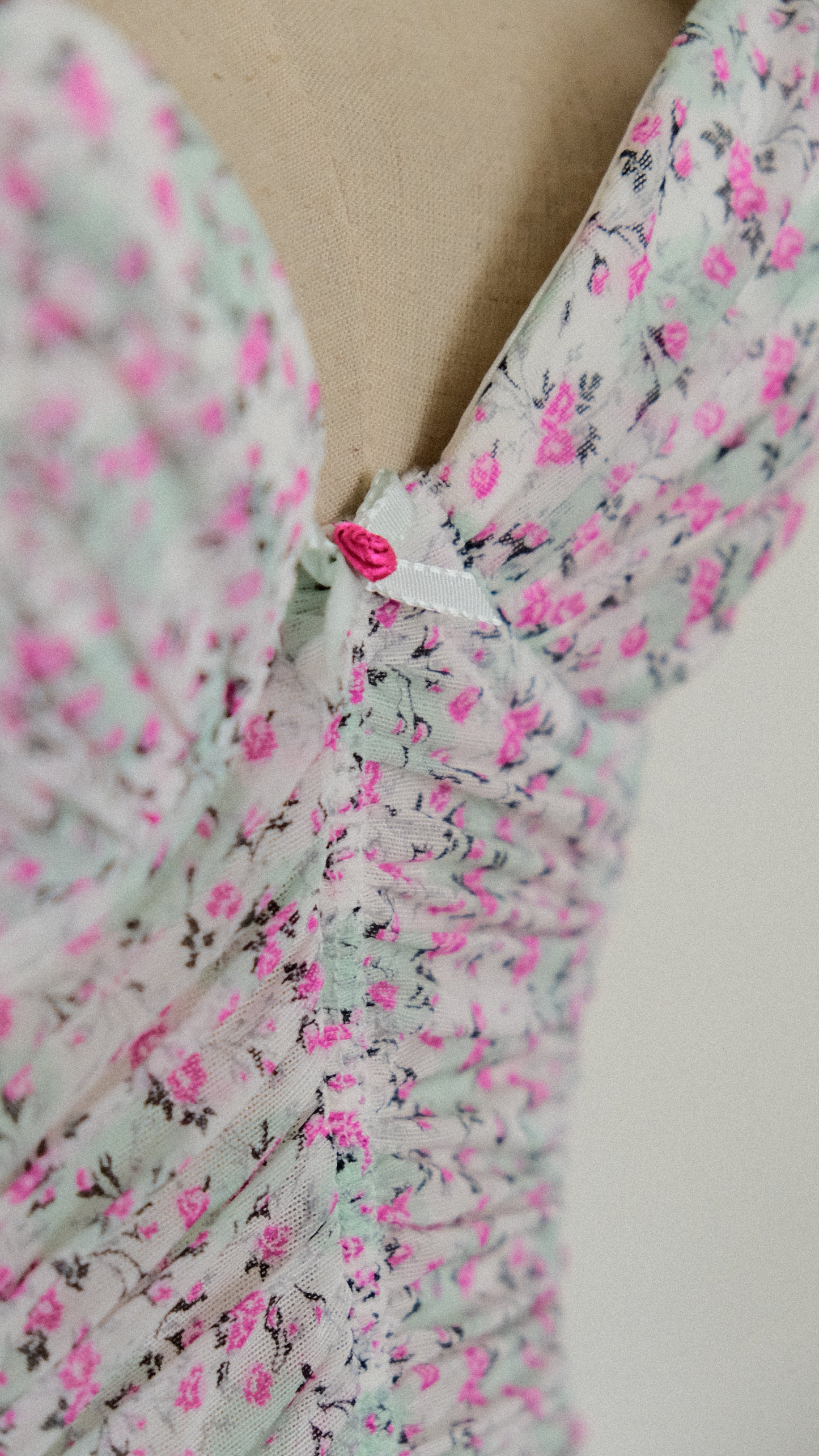 Chantal Thomass Floral Ruffle corset (75B/34B)