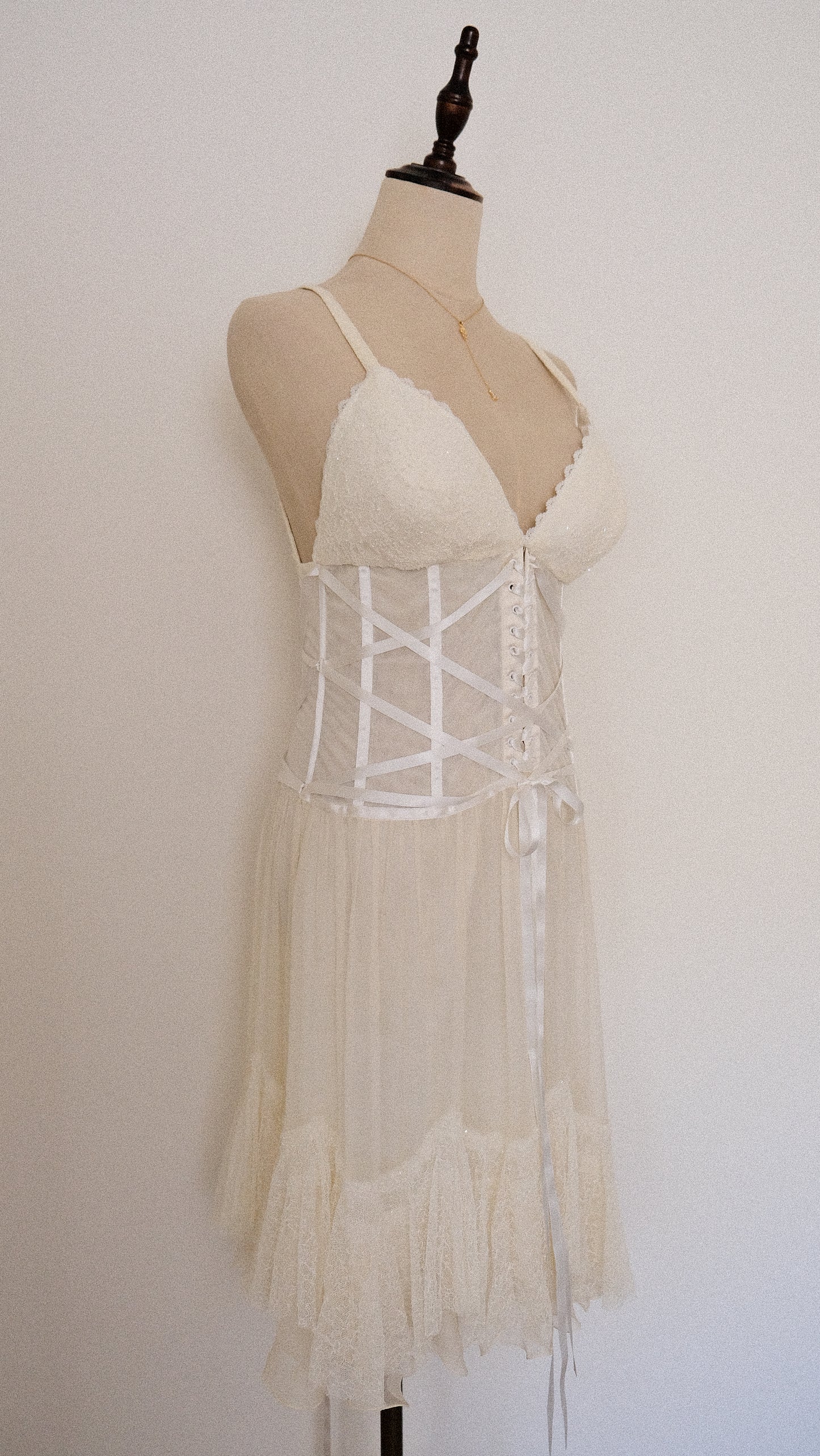 Delicate Bridal Fantasy dress (S/M, M)