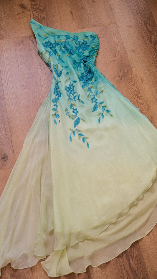 Sunrise mermaid gown (M/L)
