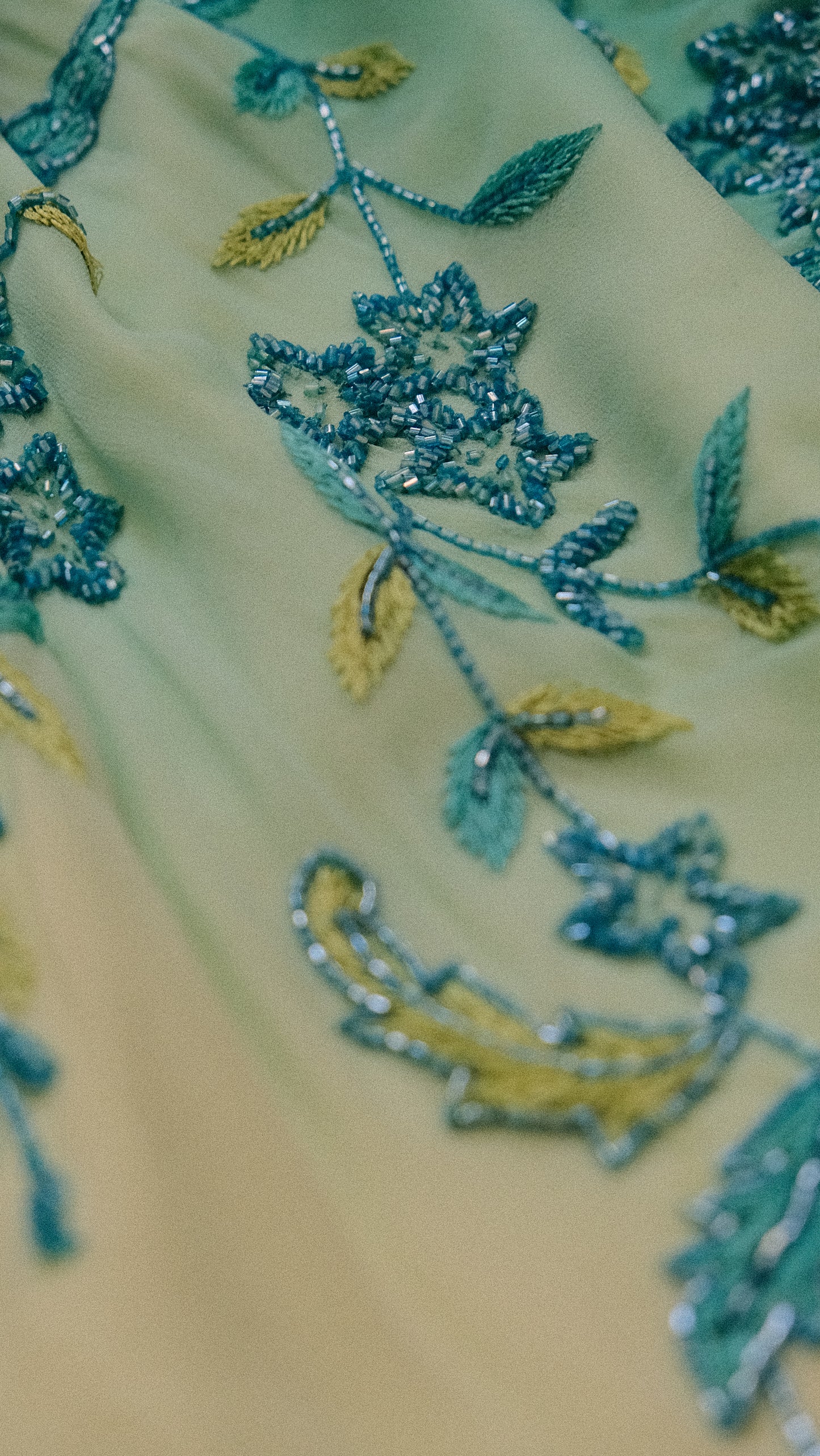 Sunrise mermaid gown (M/L)