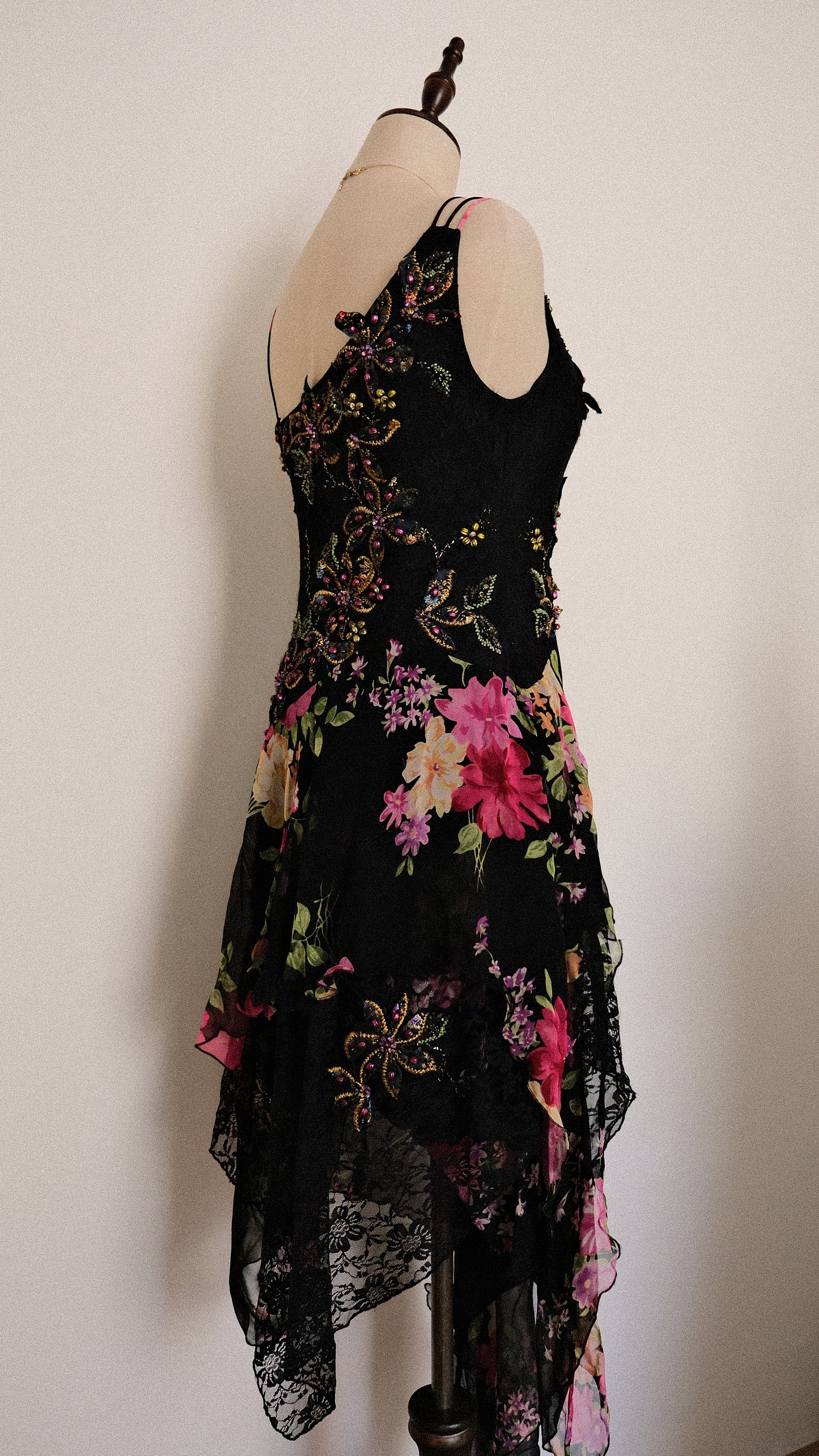 Fairytale blossom dress (S/M, M)