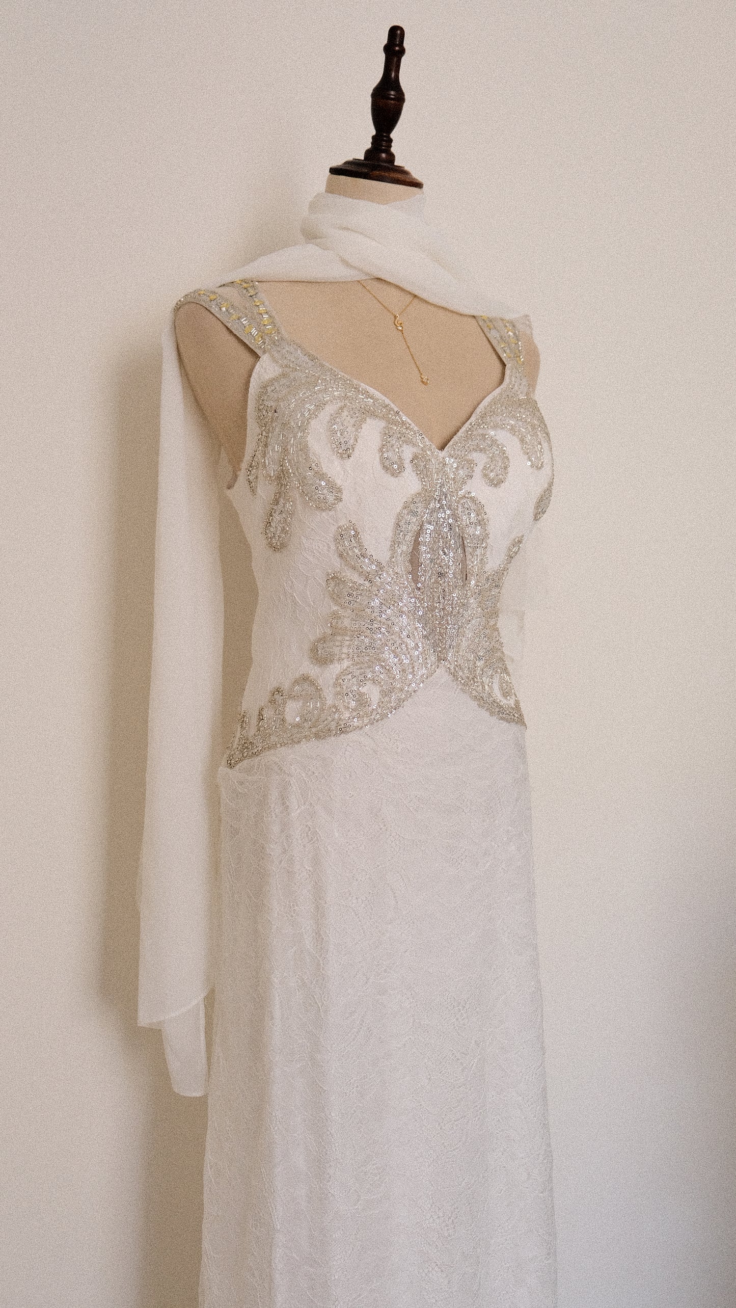 Ice princess wedding dress (M/L, L)