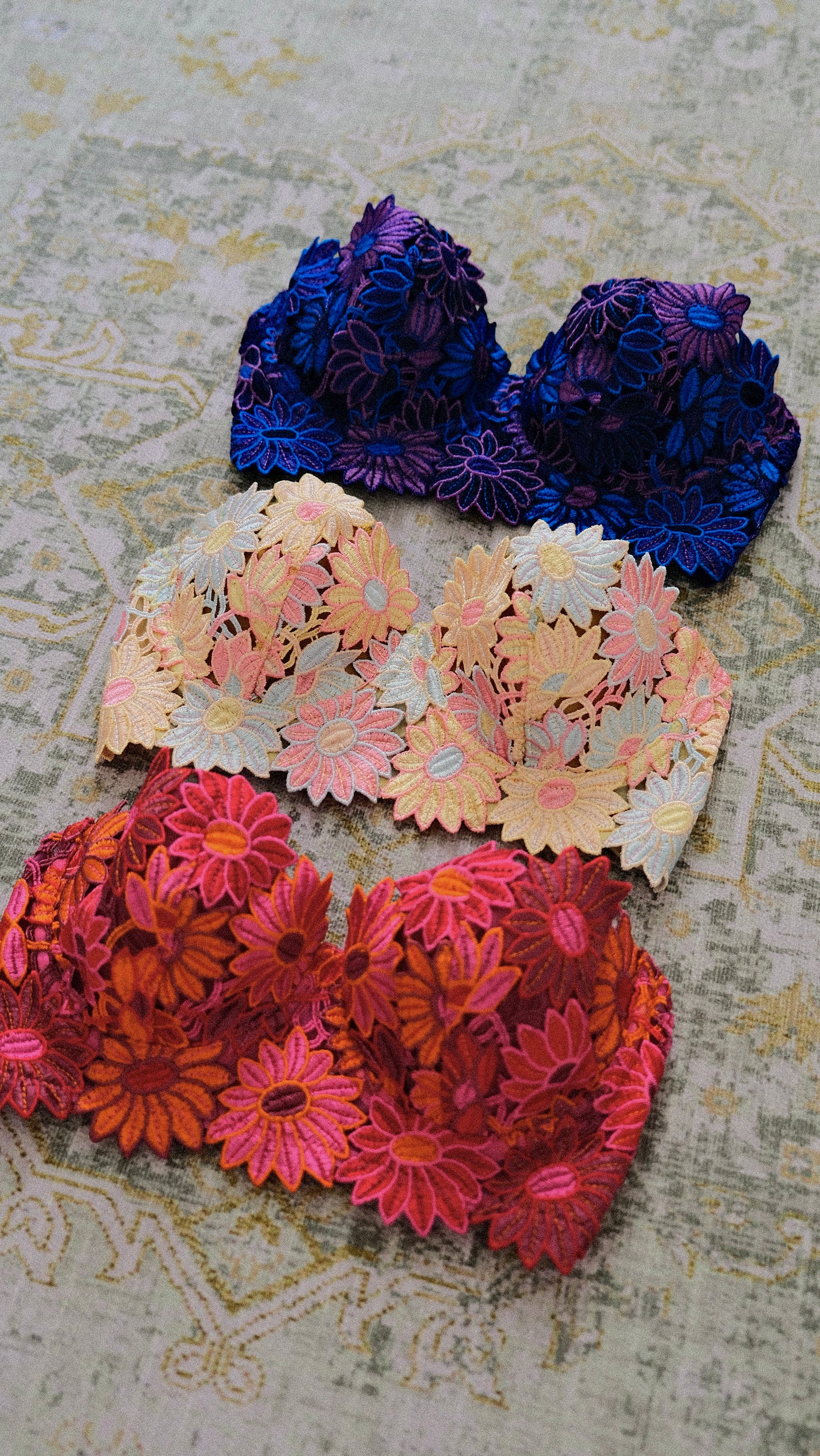 Vintage French Floral balconette (80B/36B)