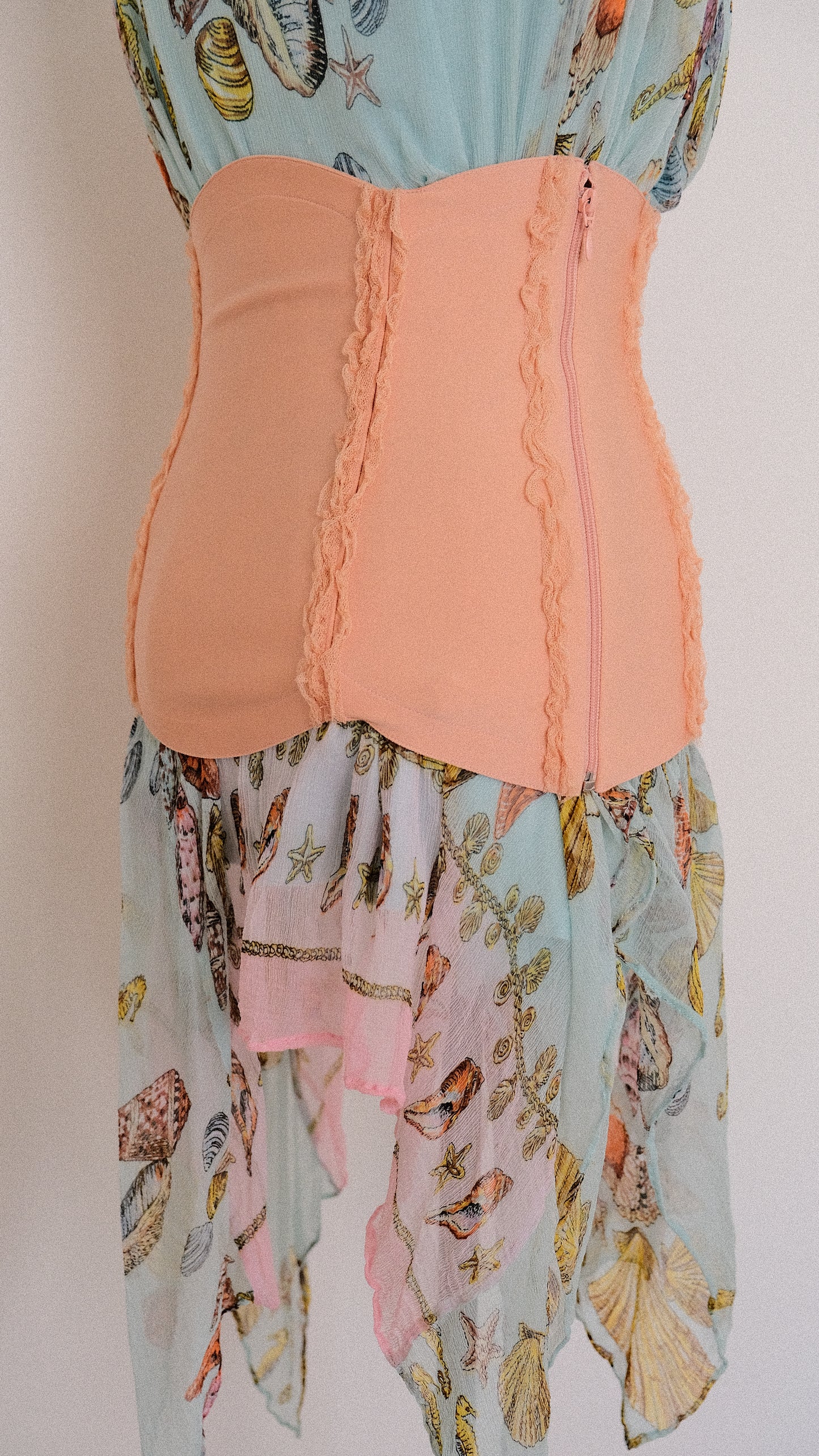 La Perla Blush garterskirt (S-M)