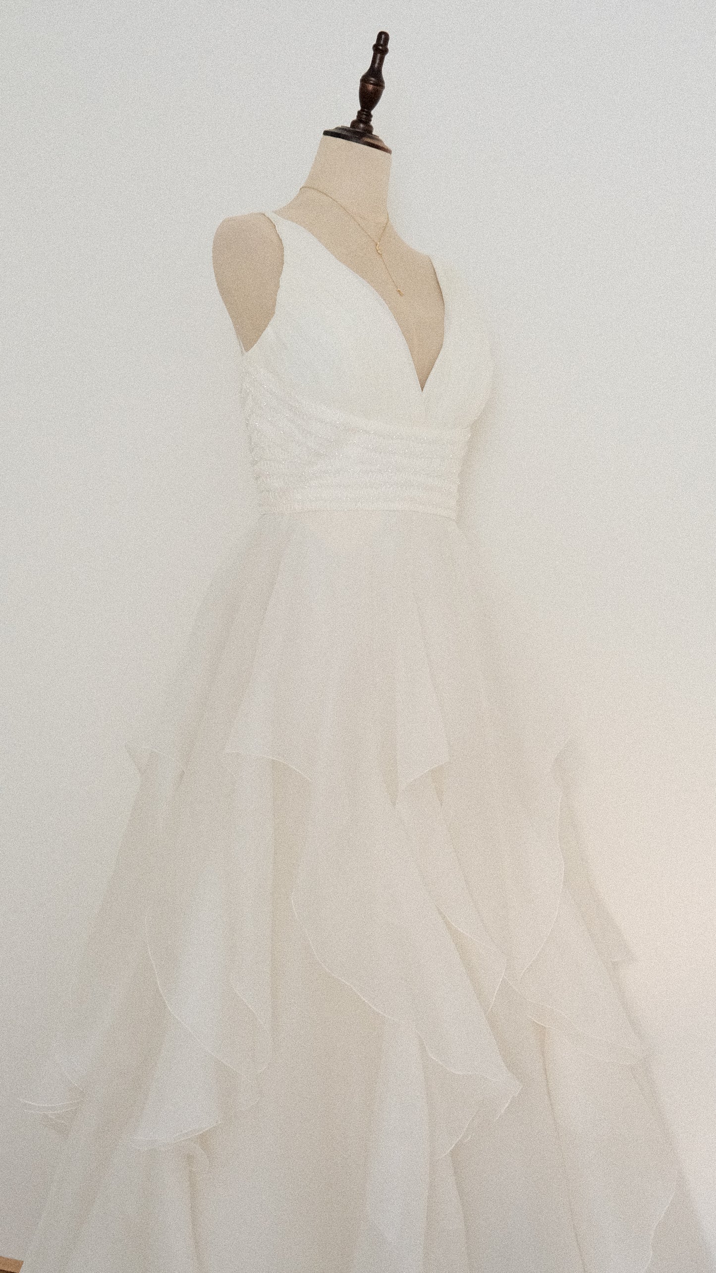 Tullip dream wedding gown (M)