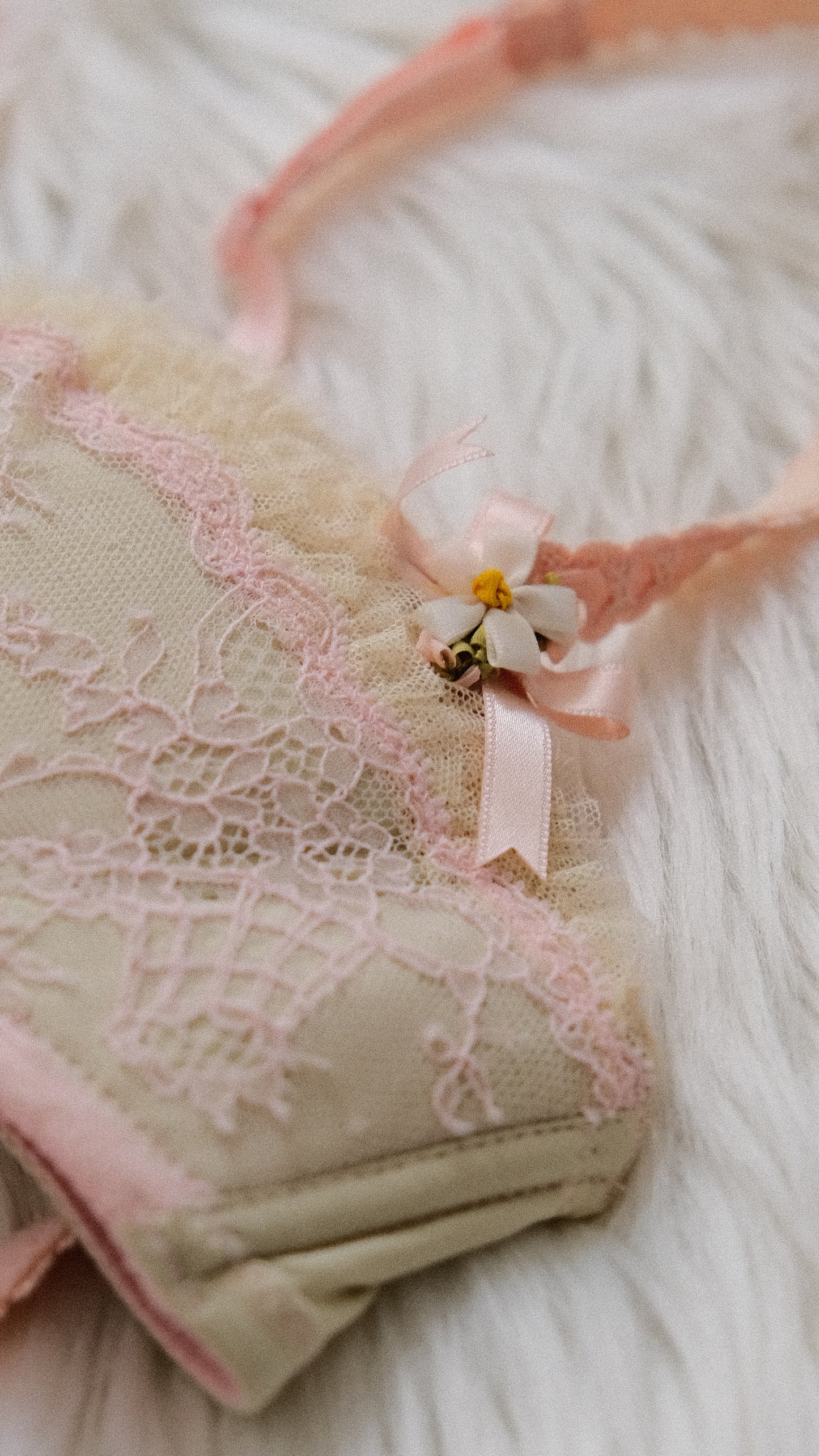 Vintage French Floral set (70B/32B, 36)