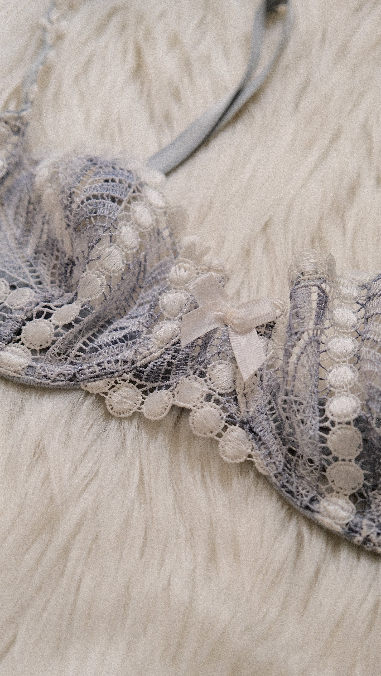 Vintage French grey bra (75B/34B)