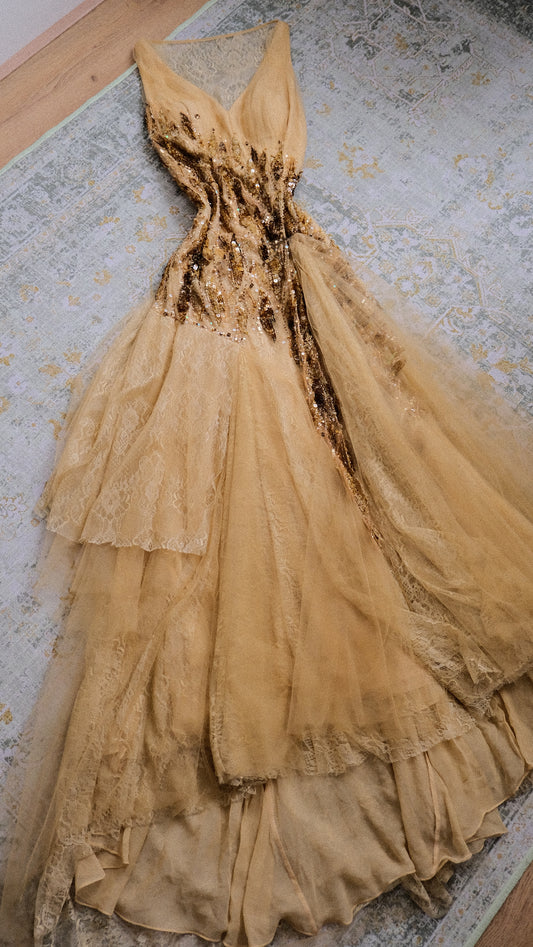 Spanish Dust of Gold evening gown (M)