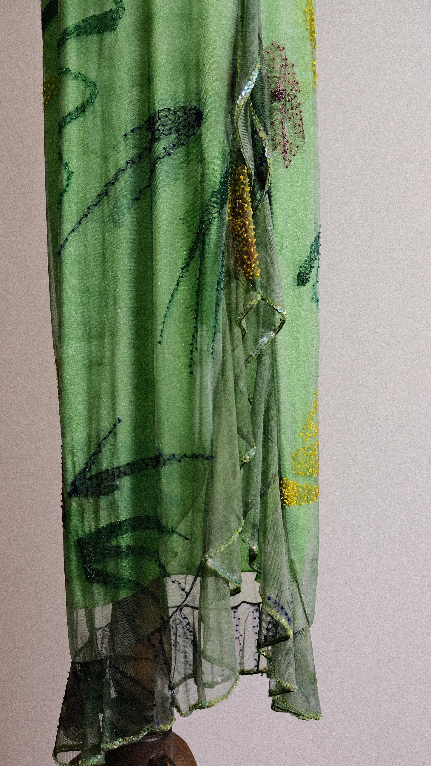 Ruffled Jade dress (M-L)
