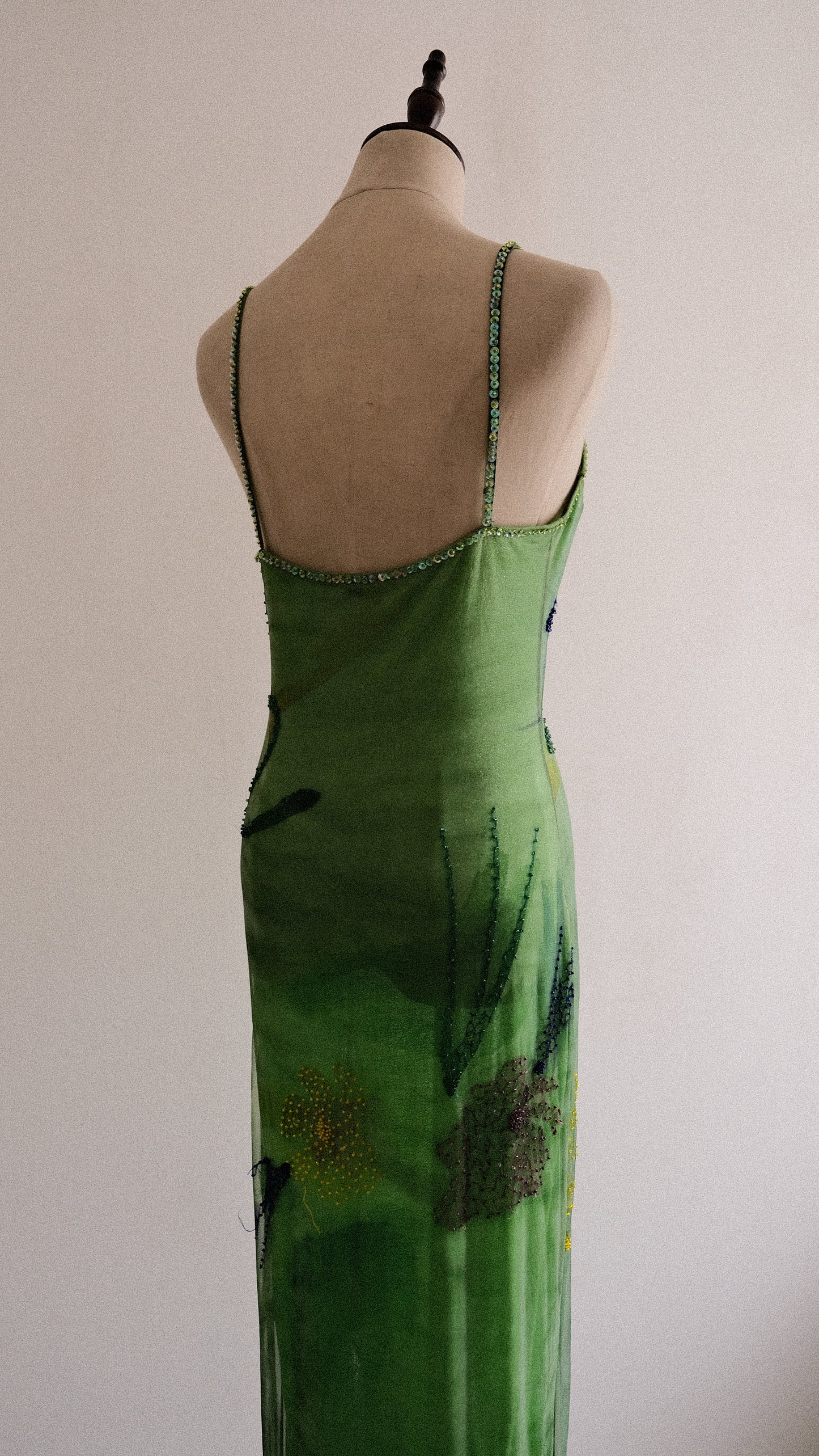 Ruffled Jade dress (M-L)