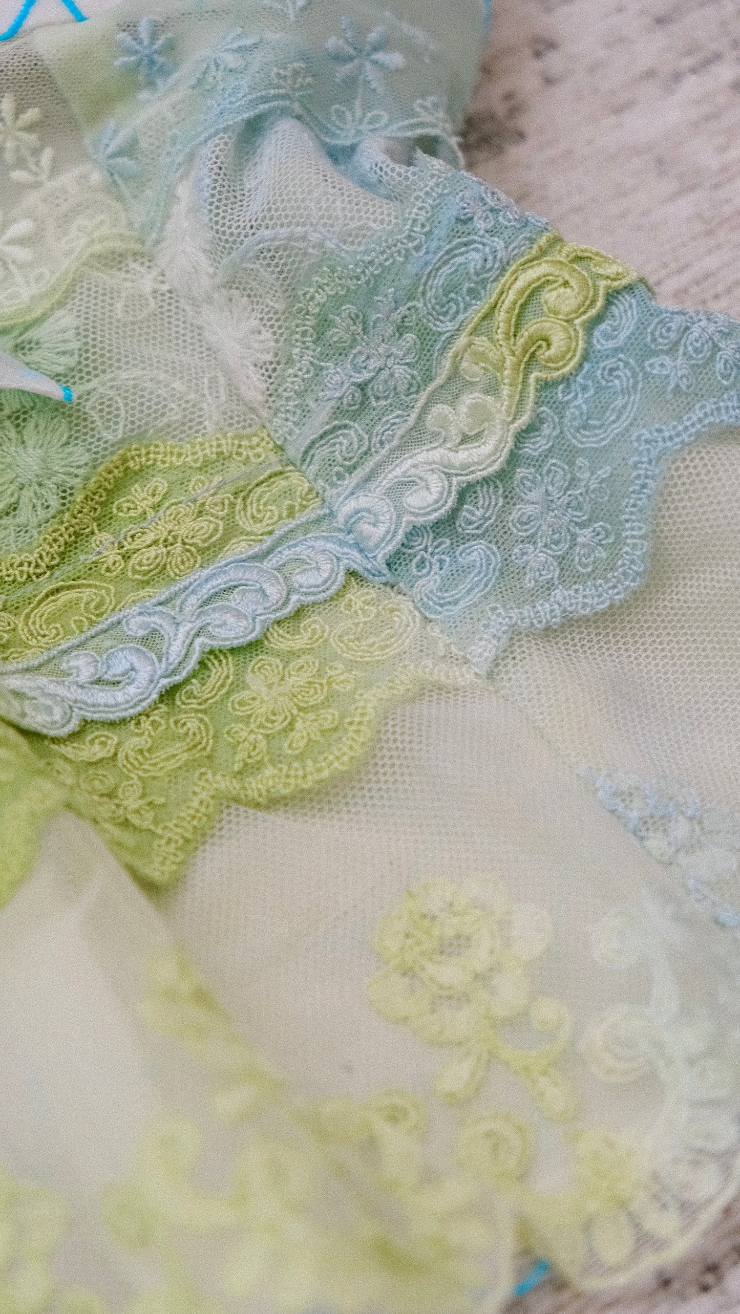 Whisper of the Water Nymph set (S)