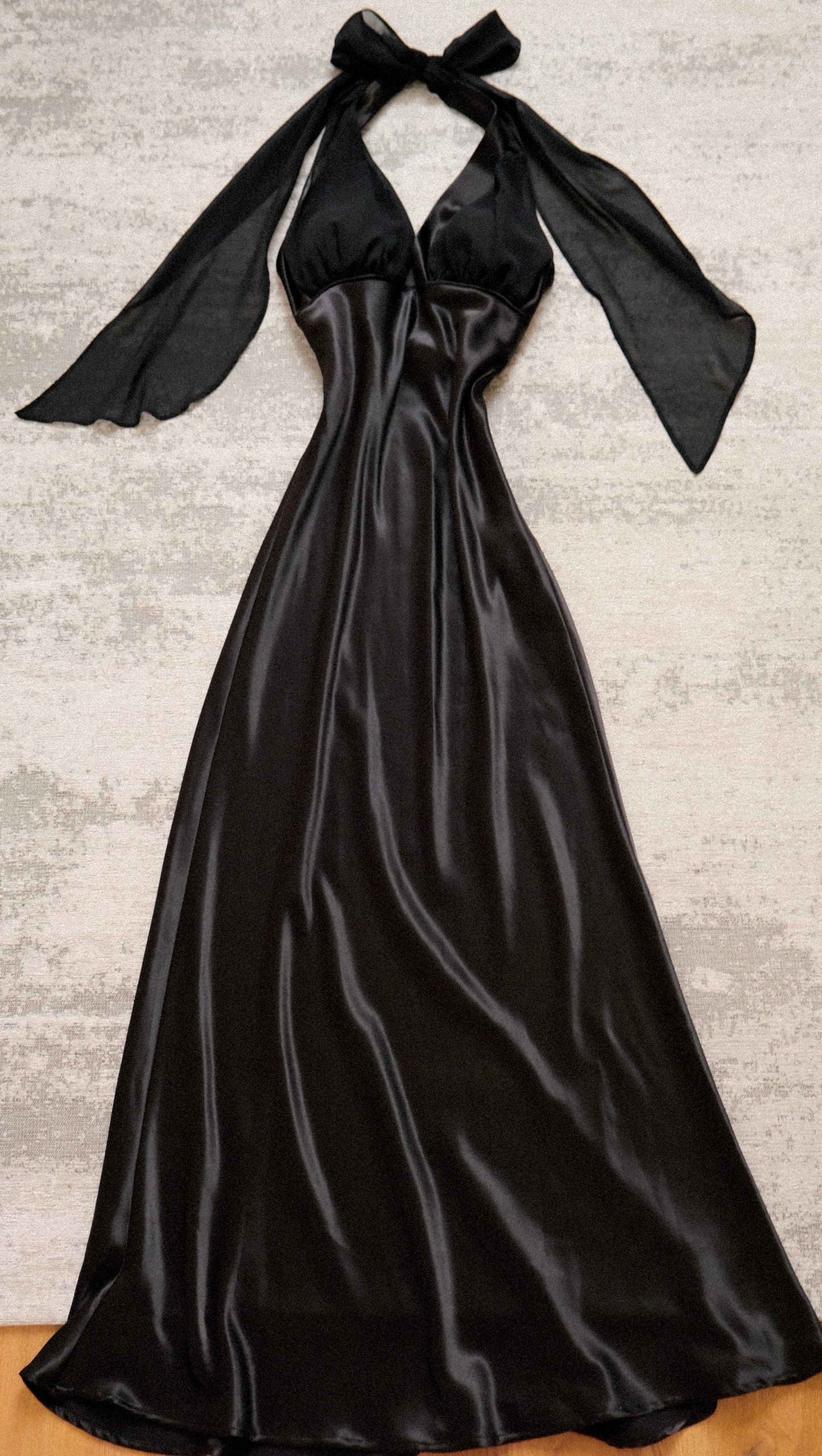 The Dark Dahlia dress (M/L, L)