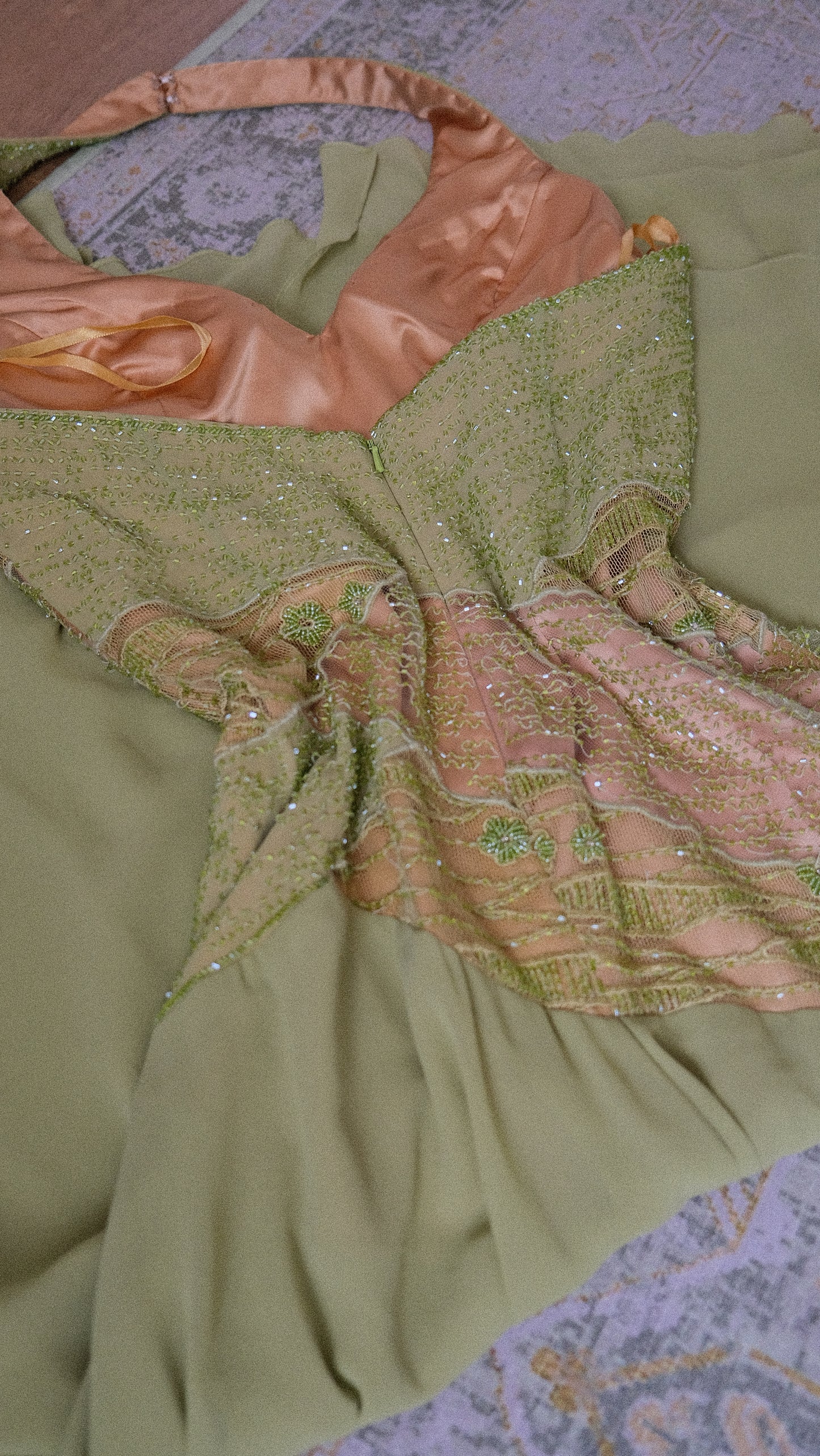 Olive green halterdress (M/L)